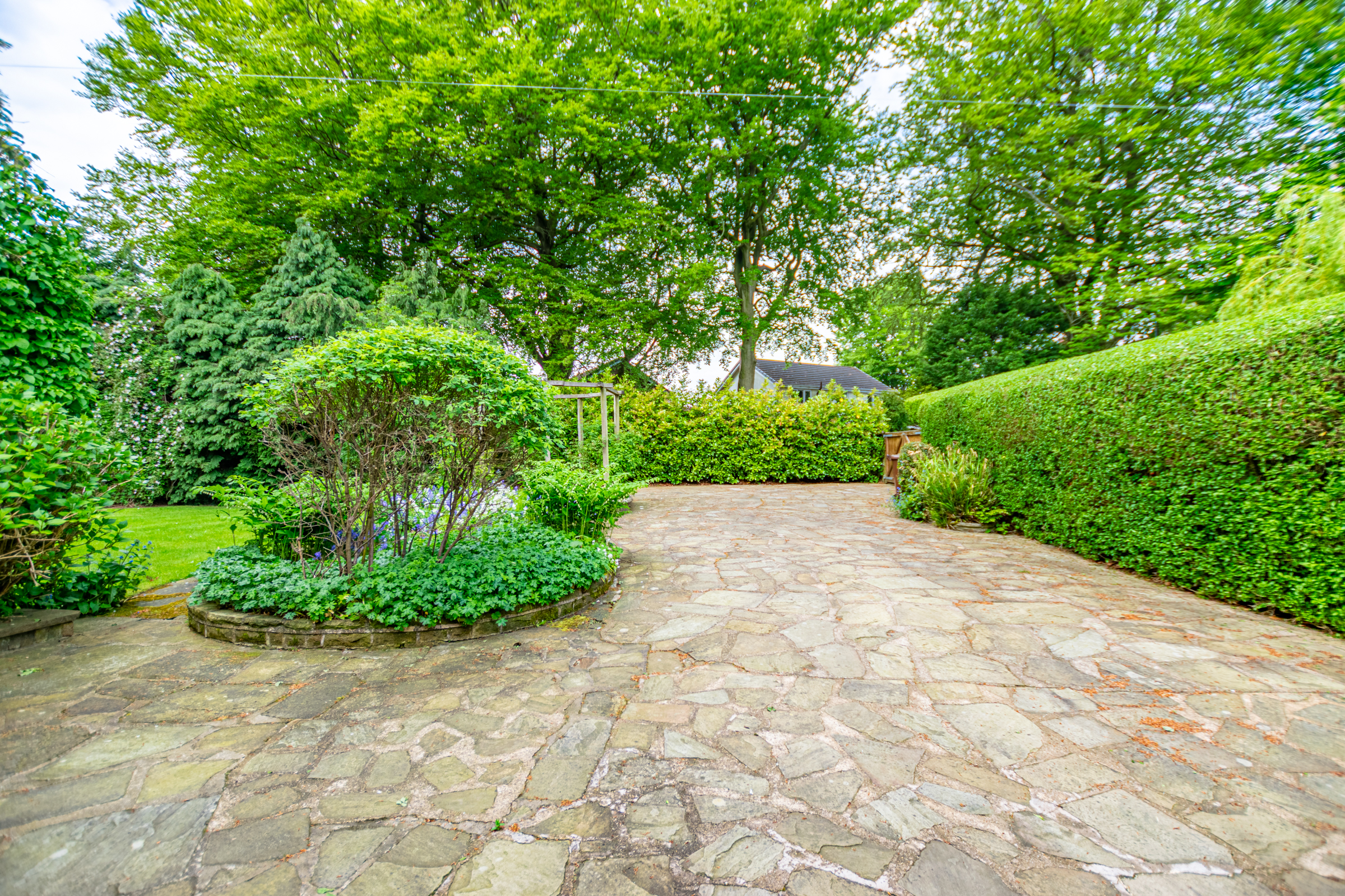 Roundhay, Leeds, LS8 - Photo 23