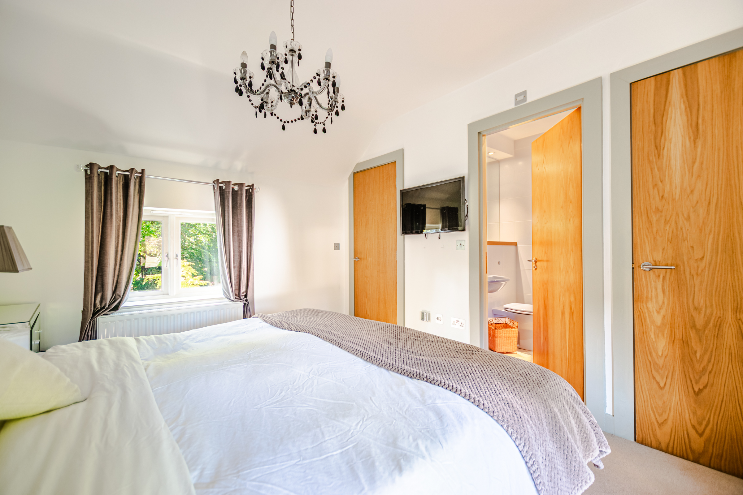 Roundhay, Leeds, LS8 - Photo 18