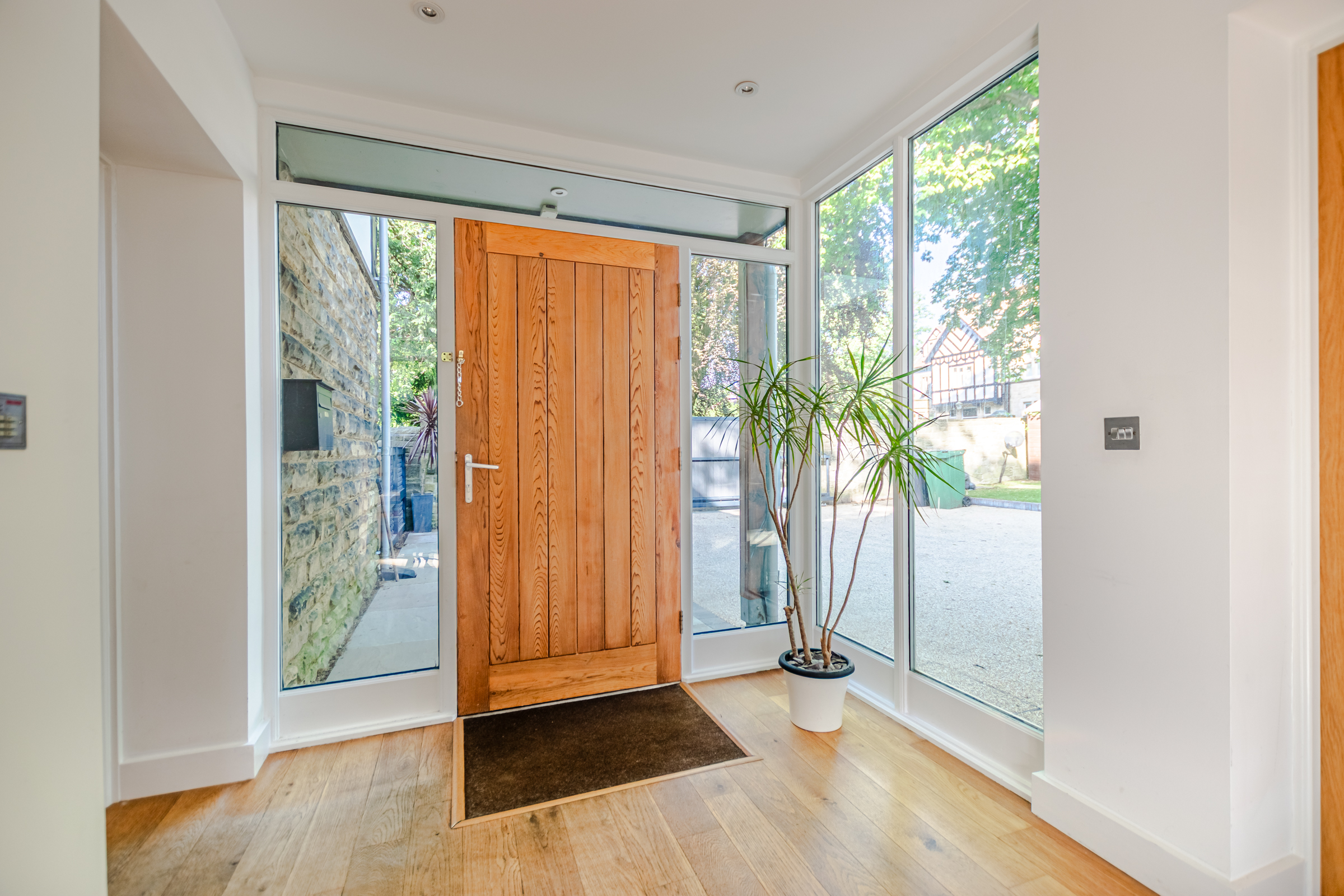 Roundhay, Leeds, LS8 - Photo 14