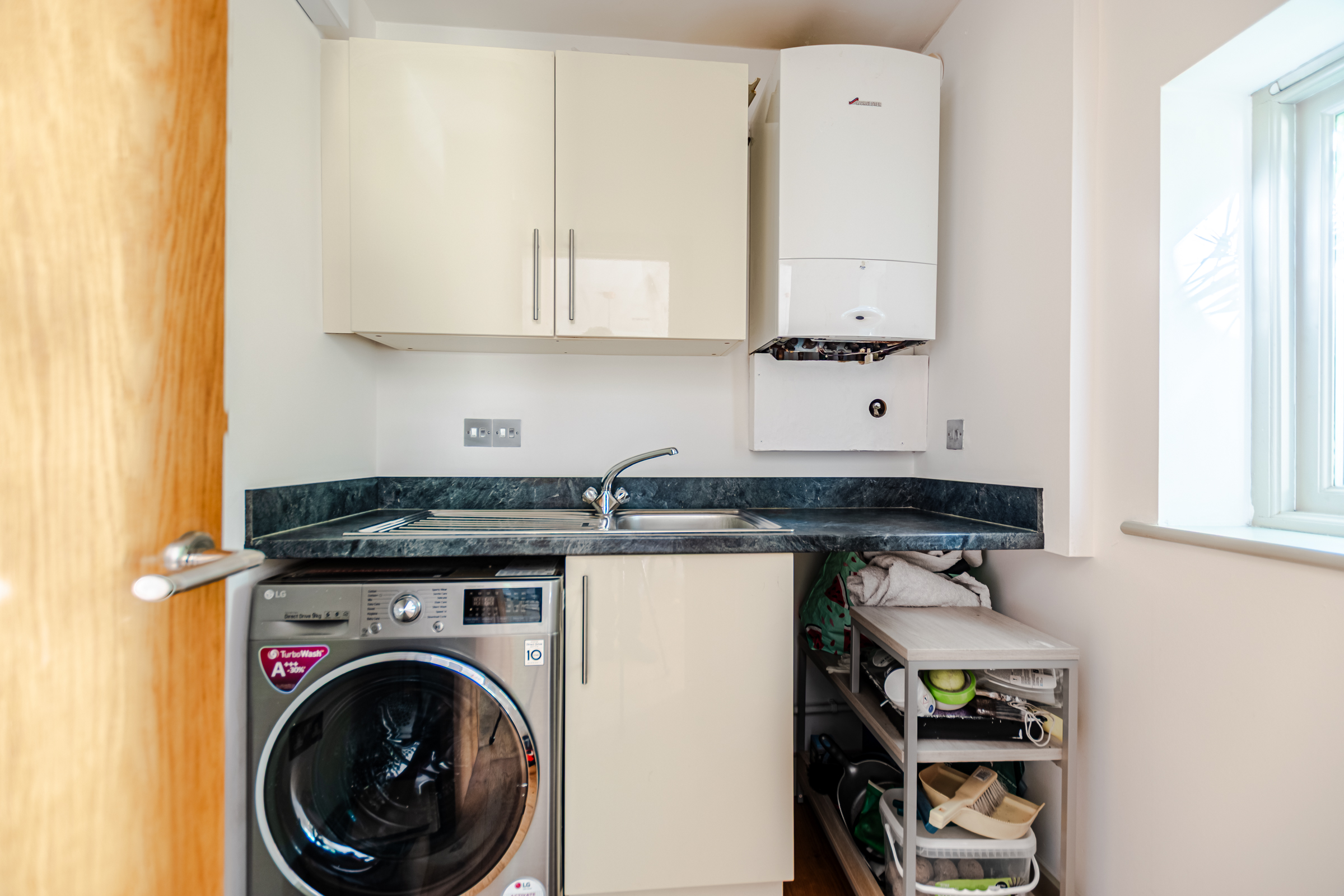 Roundhay, Leeds, LS8 - Photo 10