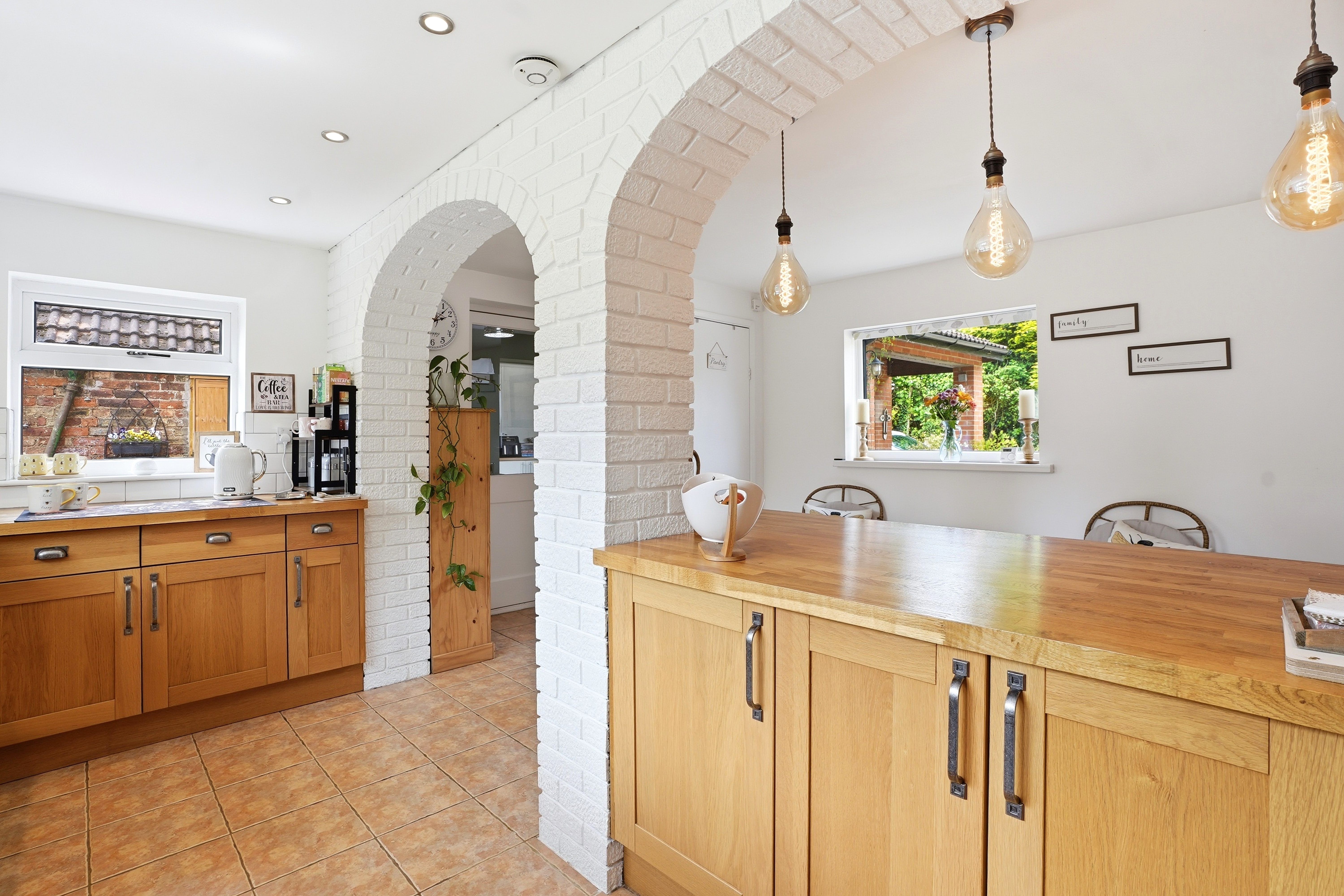 April Cottage, Main Road, Newsholme, DN14 - Photo 8