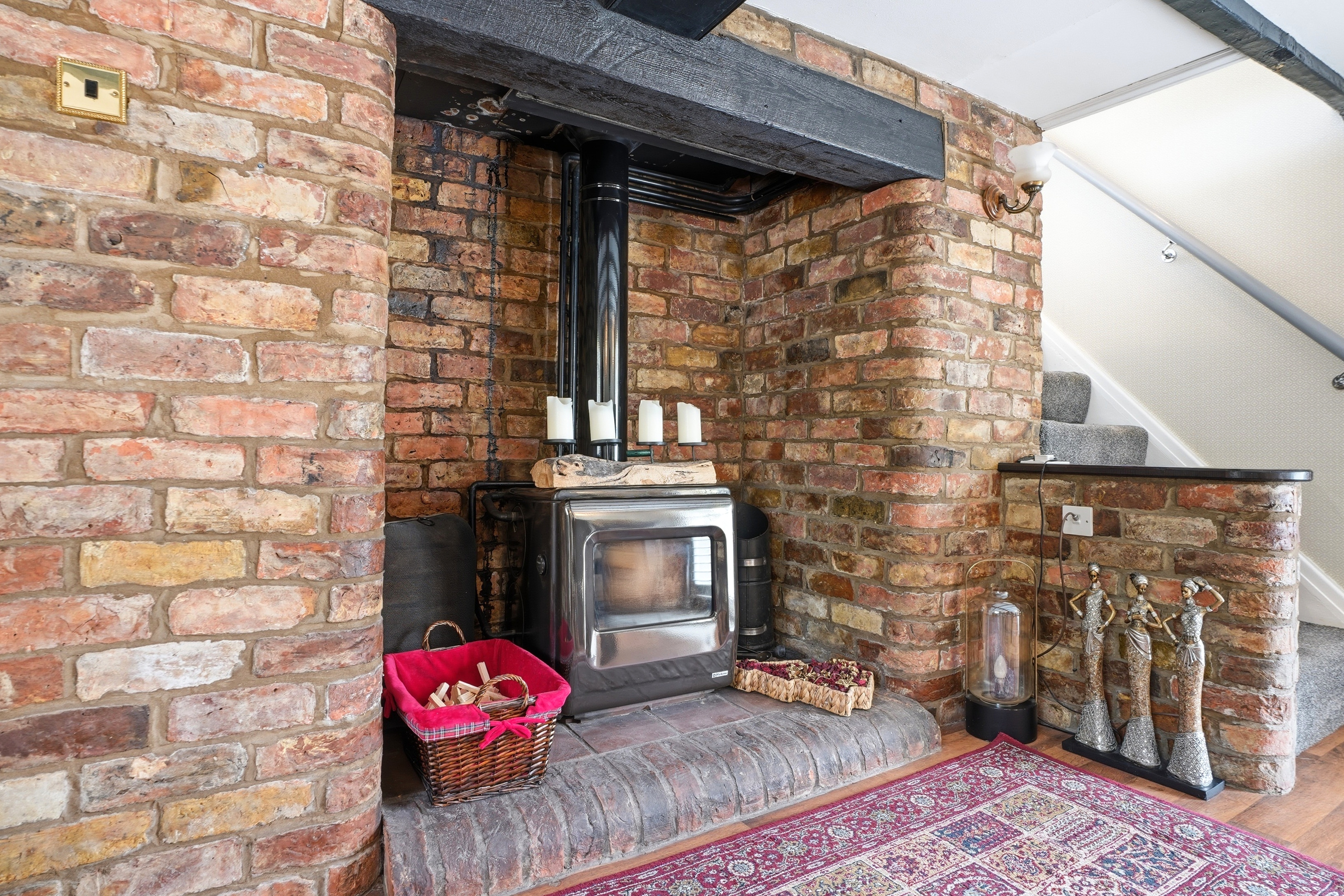 April Cottage, Main Road, Newsholme, DN14 - Photo 10