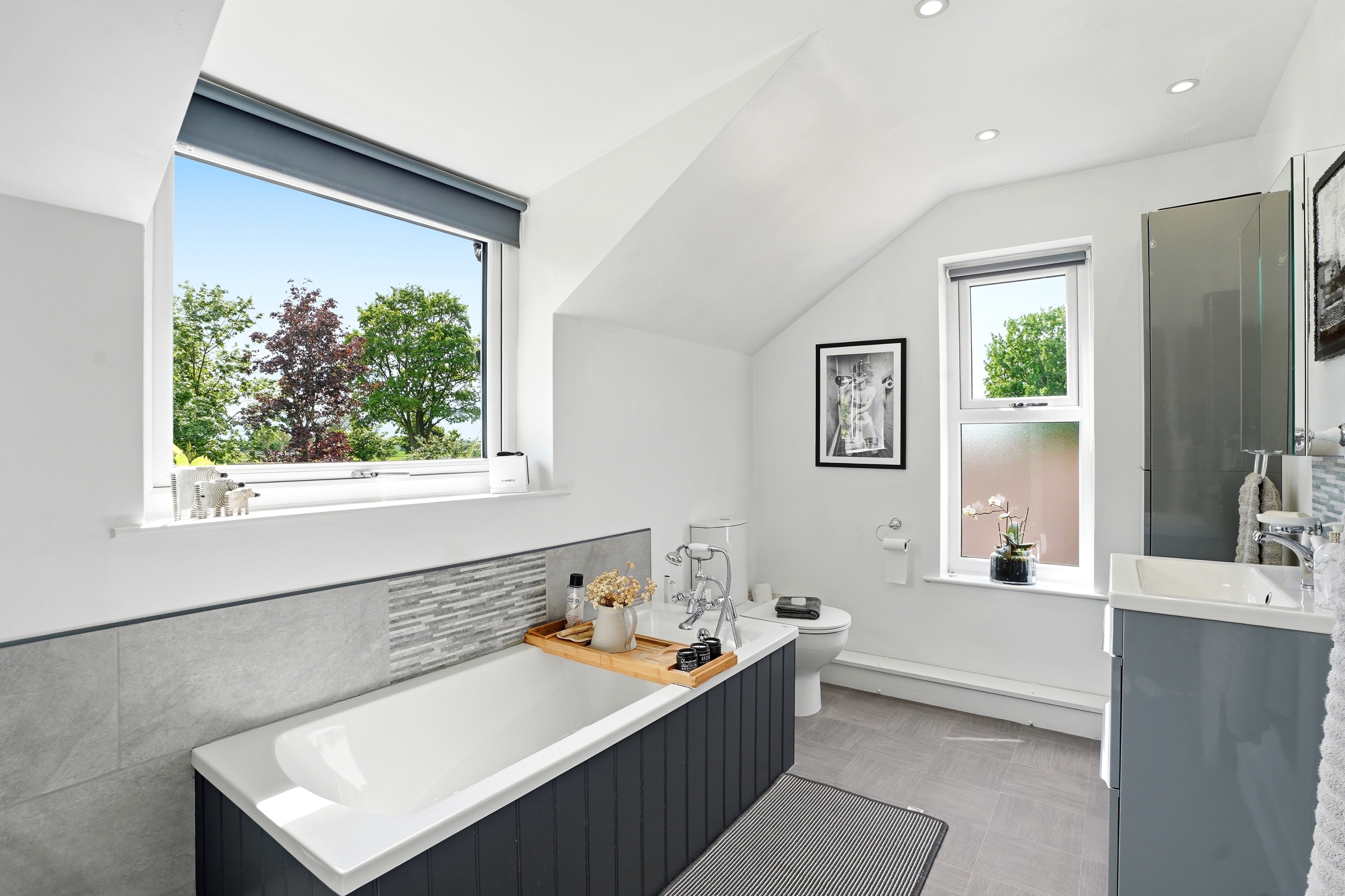 April Cottage, Main Road, Newsholme, DN14 - Photo 19