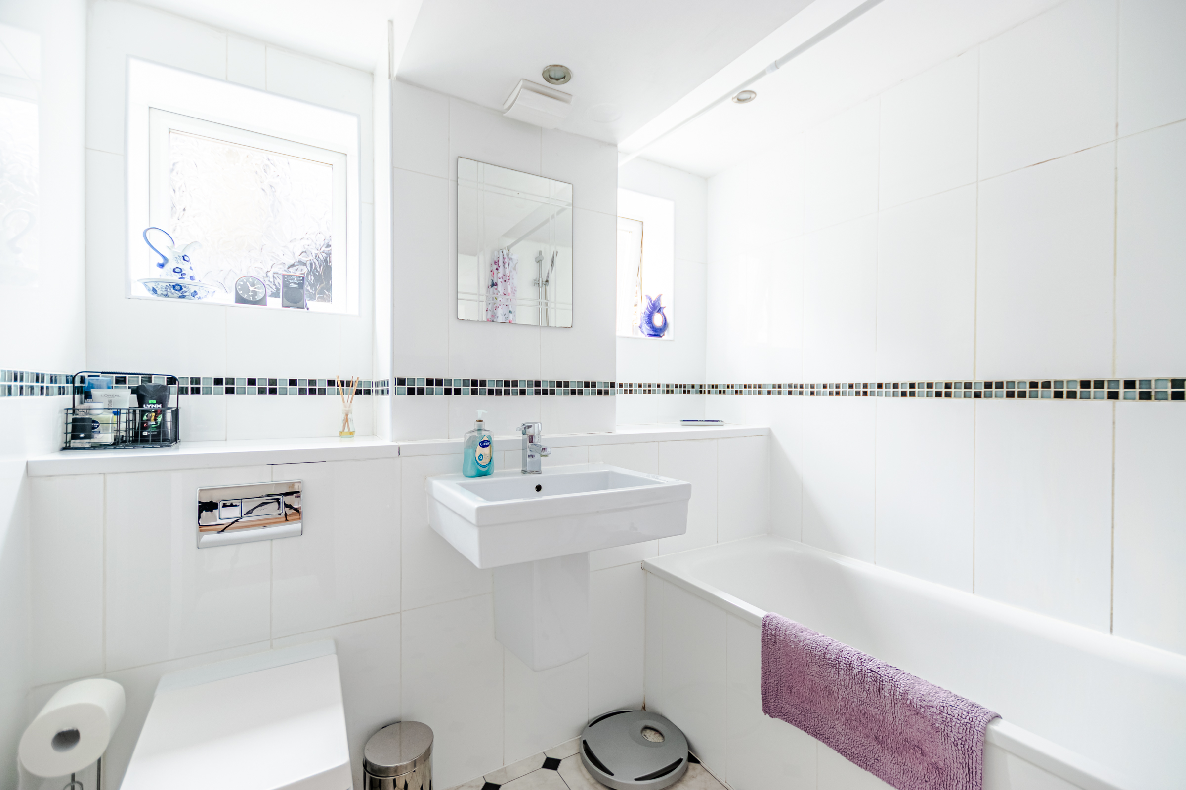 Kingsway Court, Harrogate Road, Leeds, LS17 - Photo 12