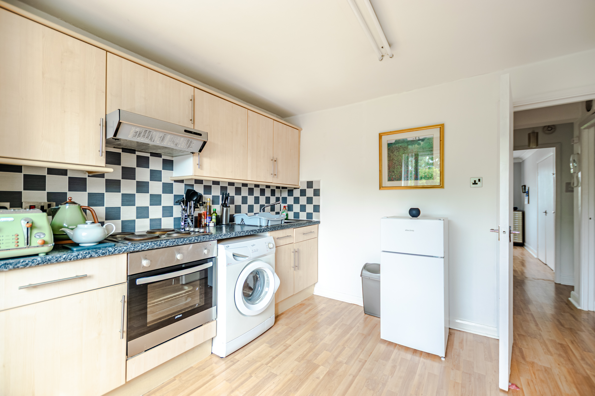 Kingsway Court, Harrogate Road, Leeds, LS17 - Photo 7