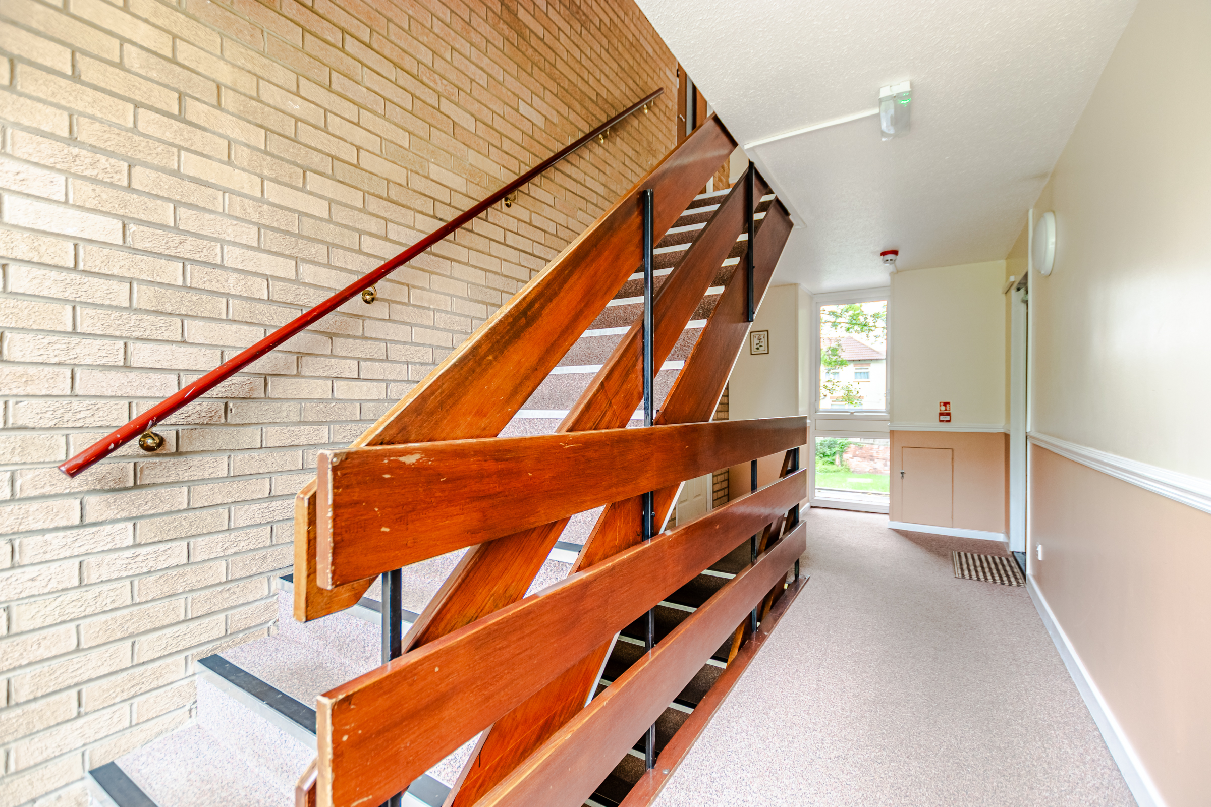 Kingsway Court, Harrogate Road, Leeds, LS17 - Photo 15