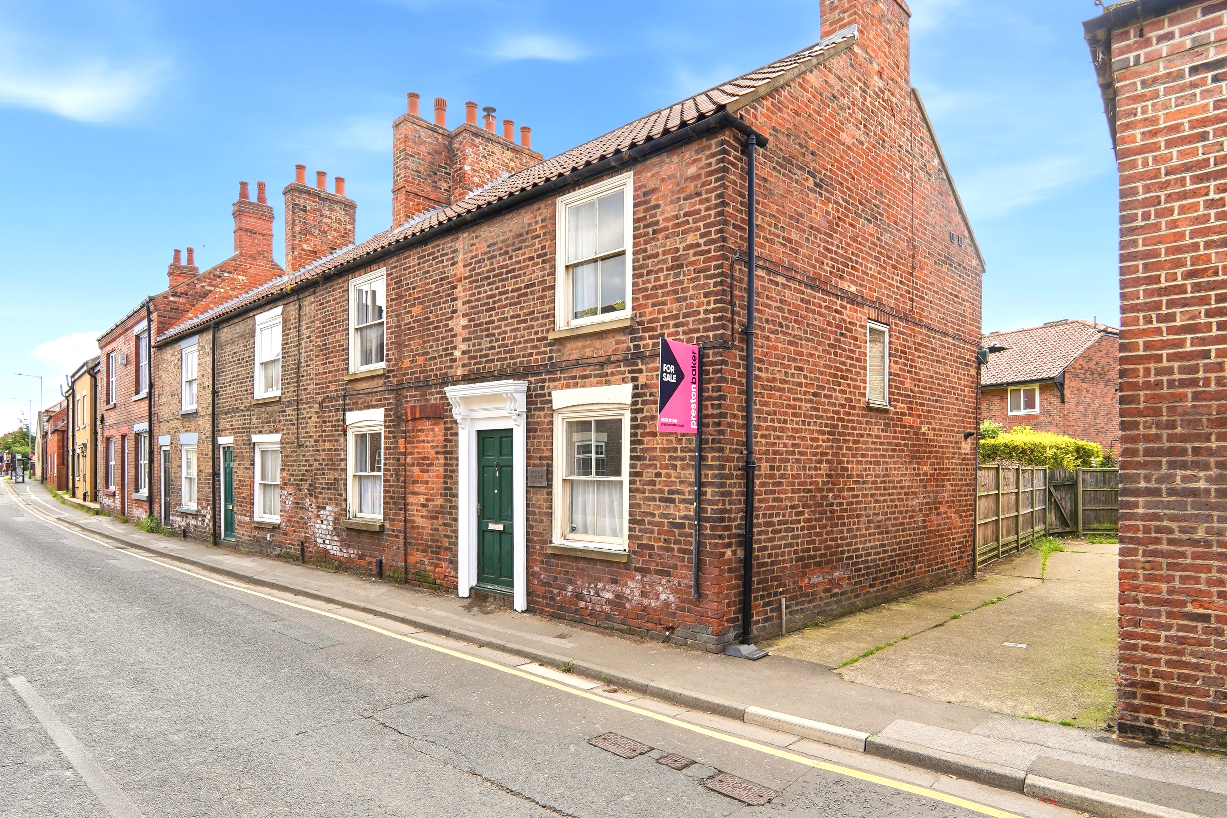 Gowthorpe, Selby, North Yorkshire, YO8 - Photo 1