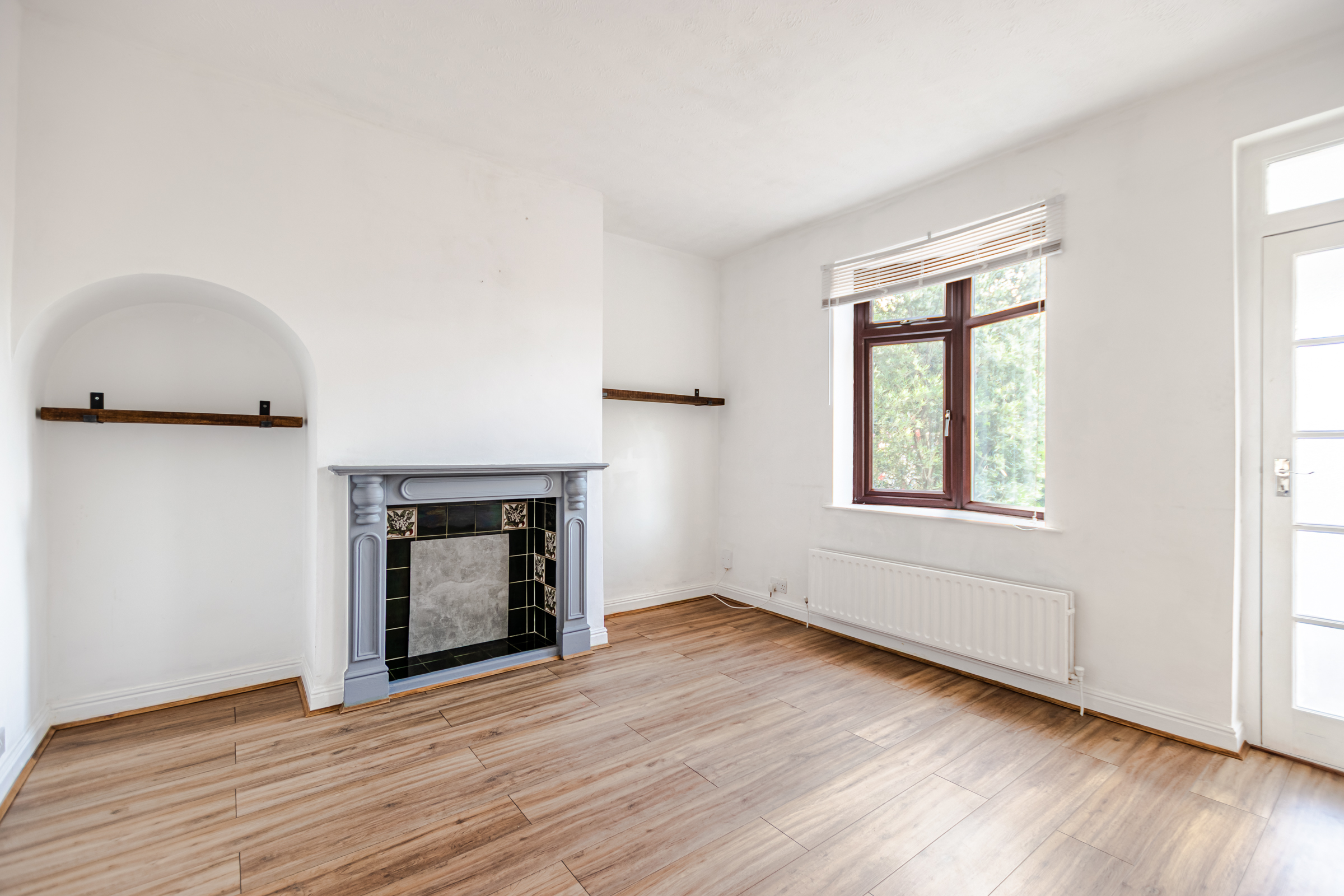 Top Row, Providence Place, Leeds, LS15 - Photo 2