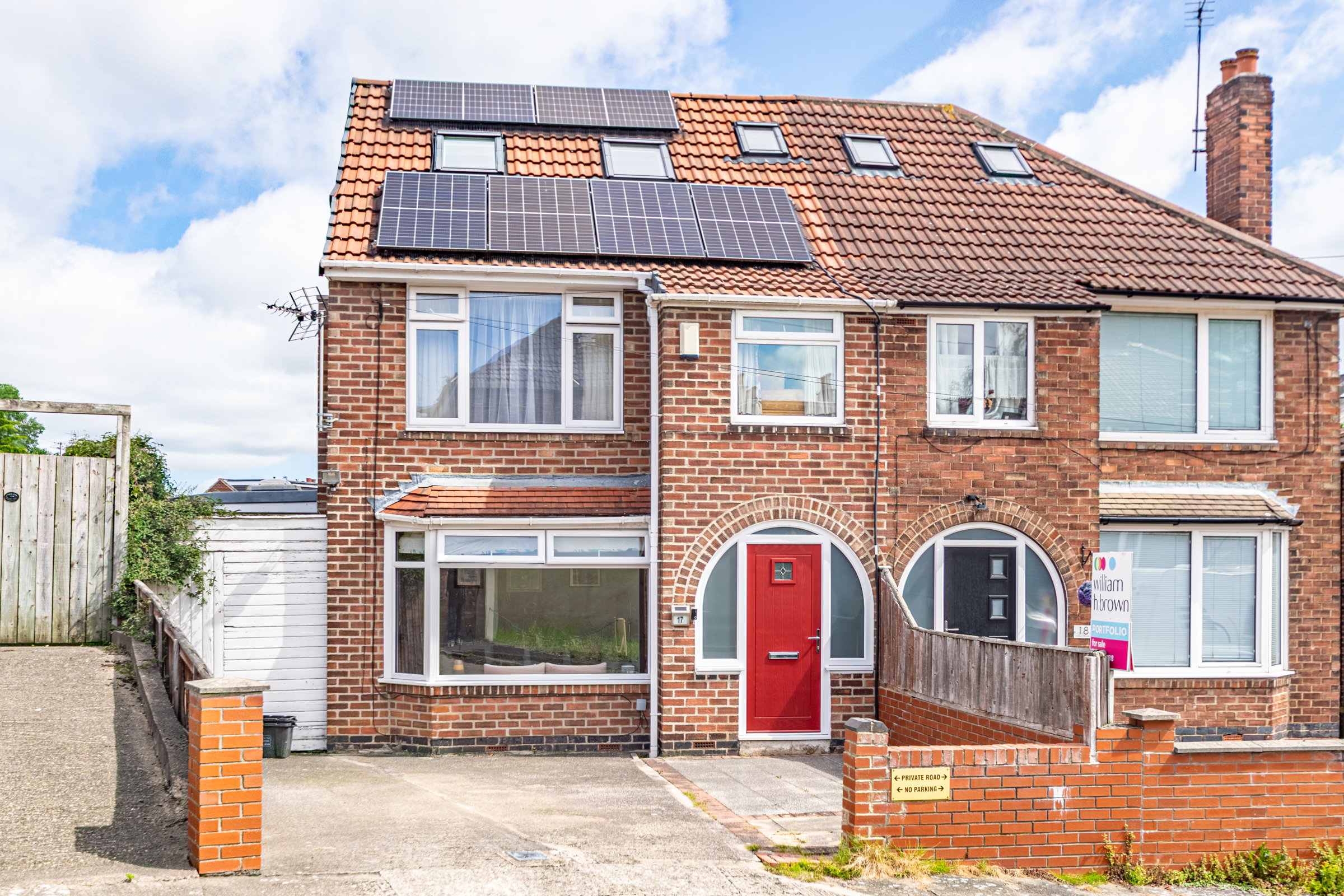 Enfield Crescent, York, YO24 - Photo 1