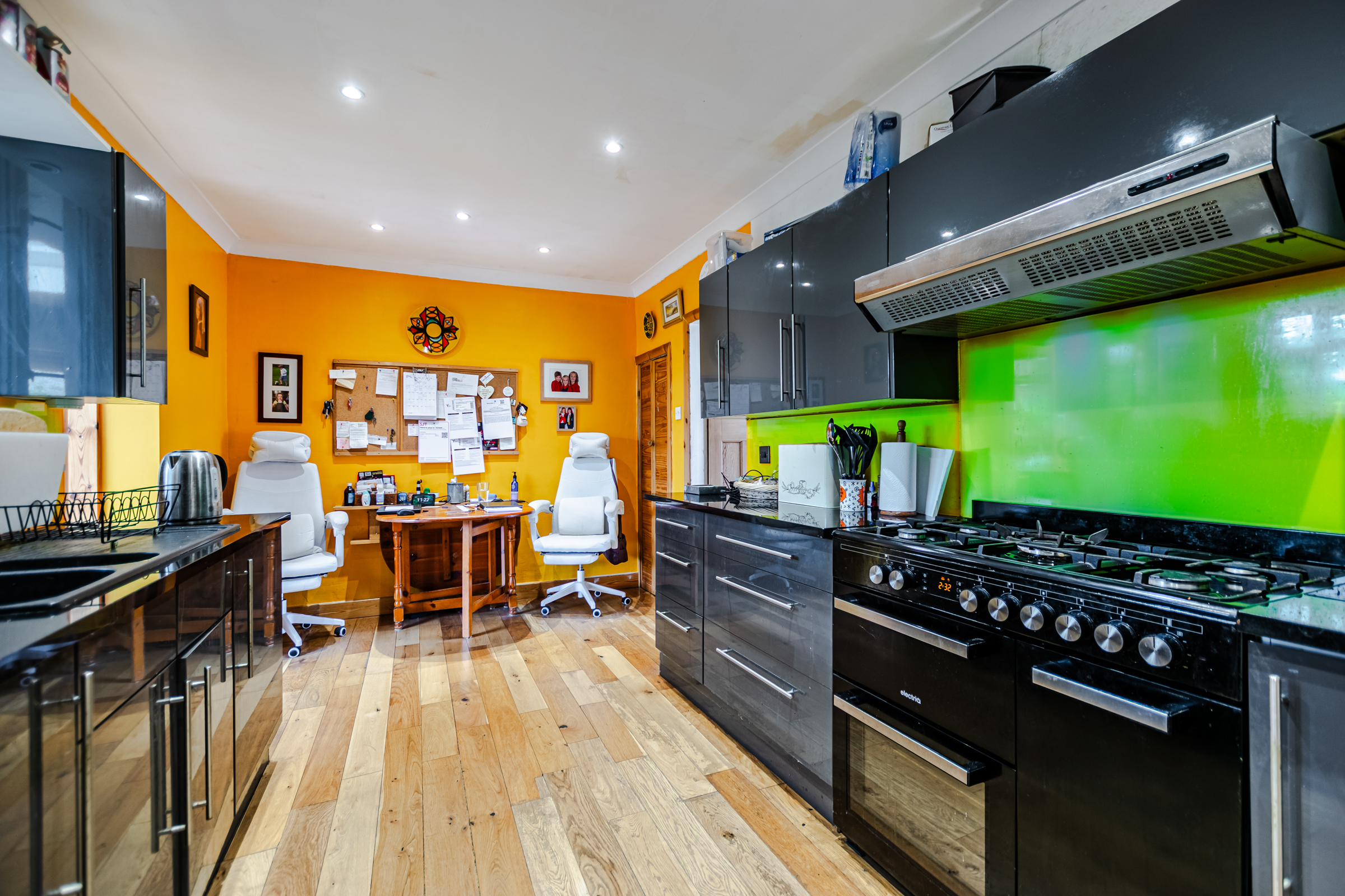 Enfield Crescent, York, YO24 - Photo 6