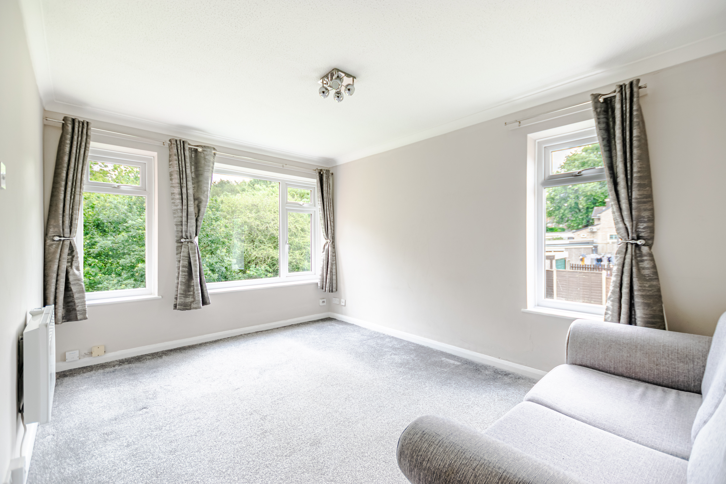 Blackmoor Court, King Drive, Leeds, LS17 - Photo 5