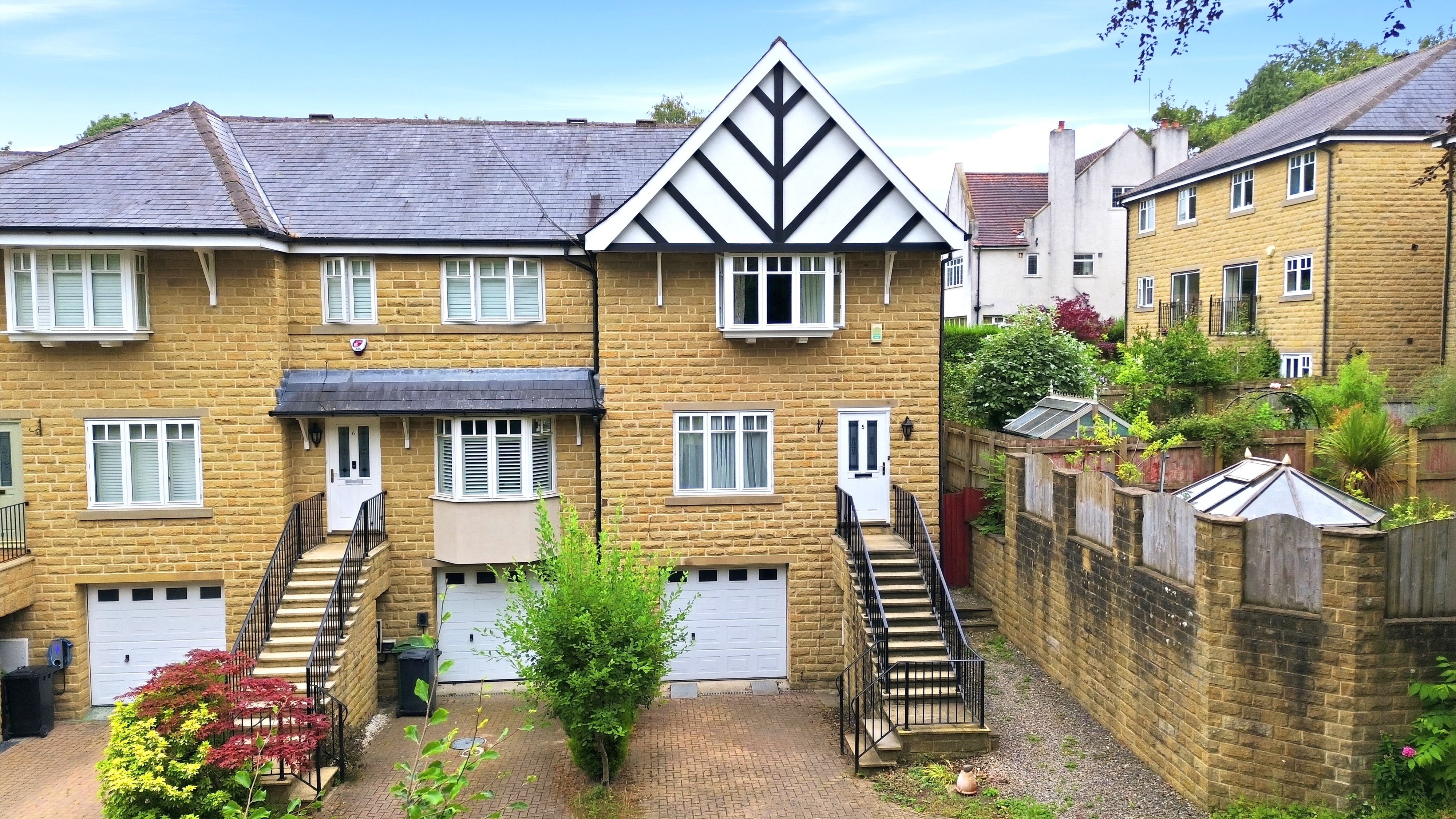 Roundhay, Leeds, LS8
