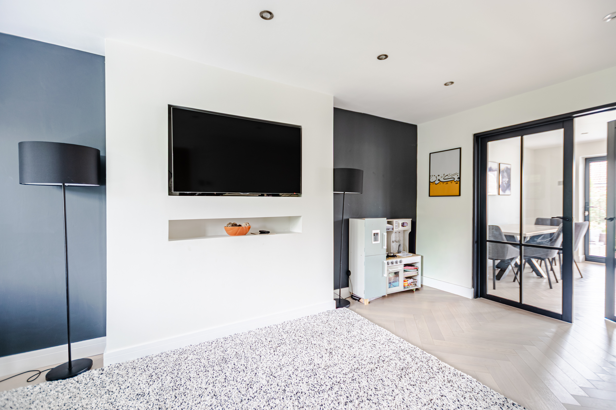 Hawthorne Gardens, Adel, Leeds, LS16 - Photo 4