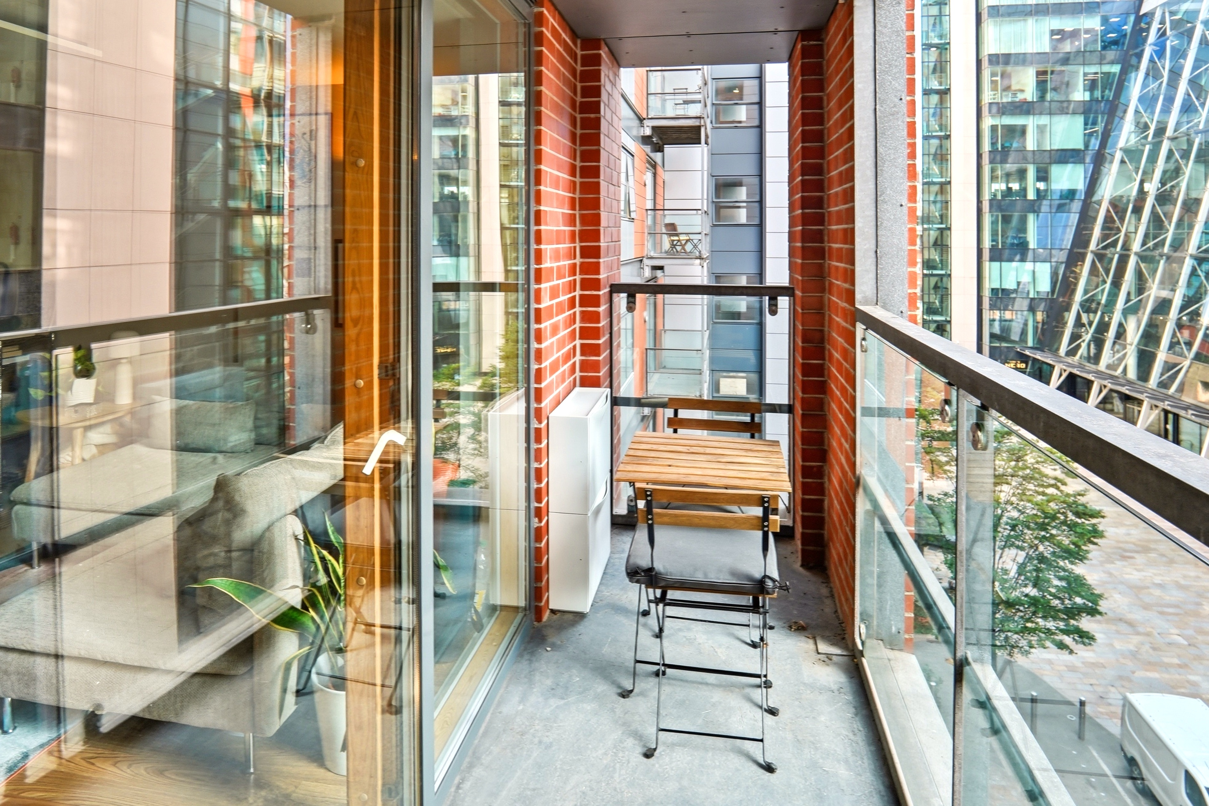 Wellington Street, Leeds, LS1 - Photo 9