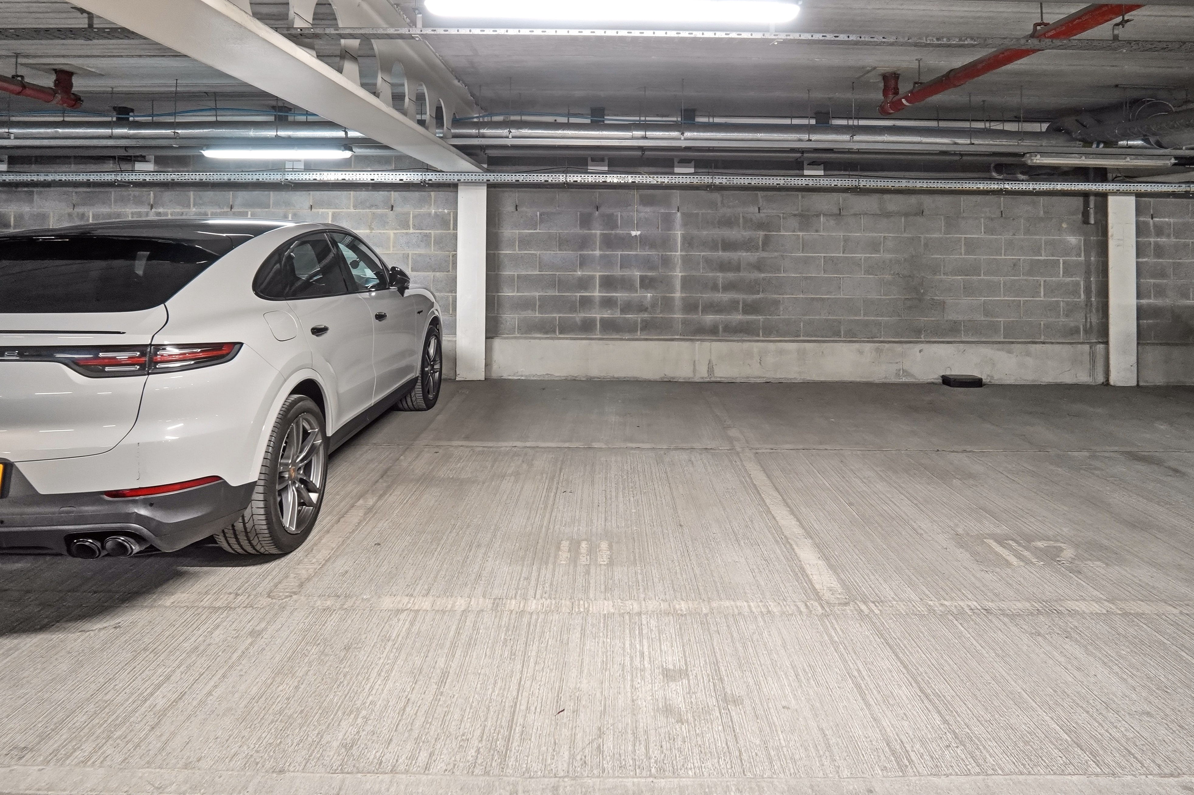 Wellington Street, Leeds, LS1 - Photo 18