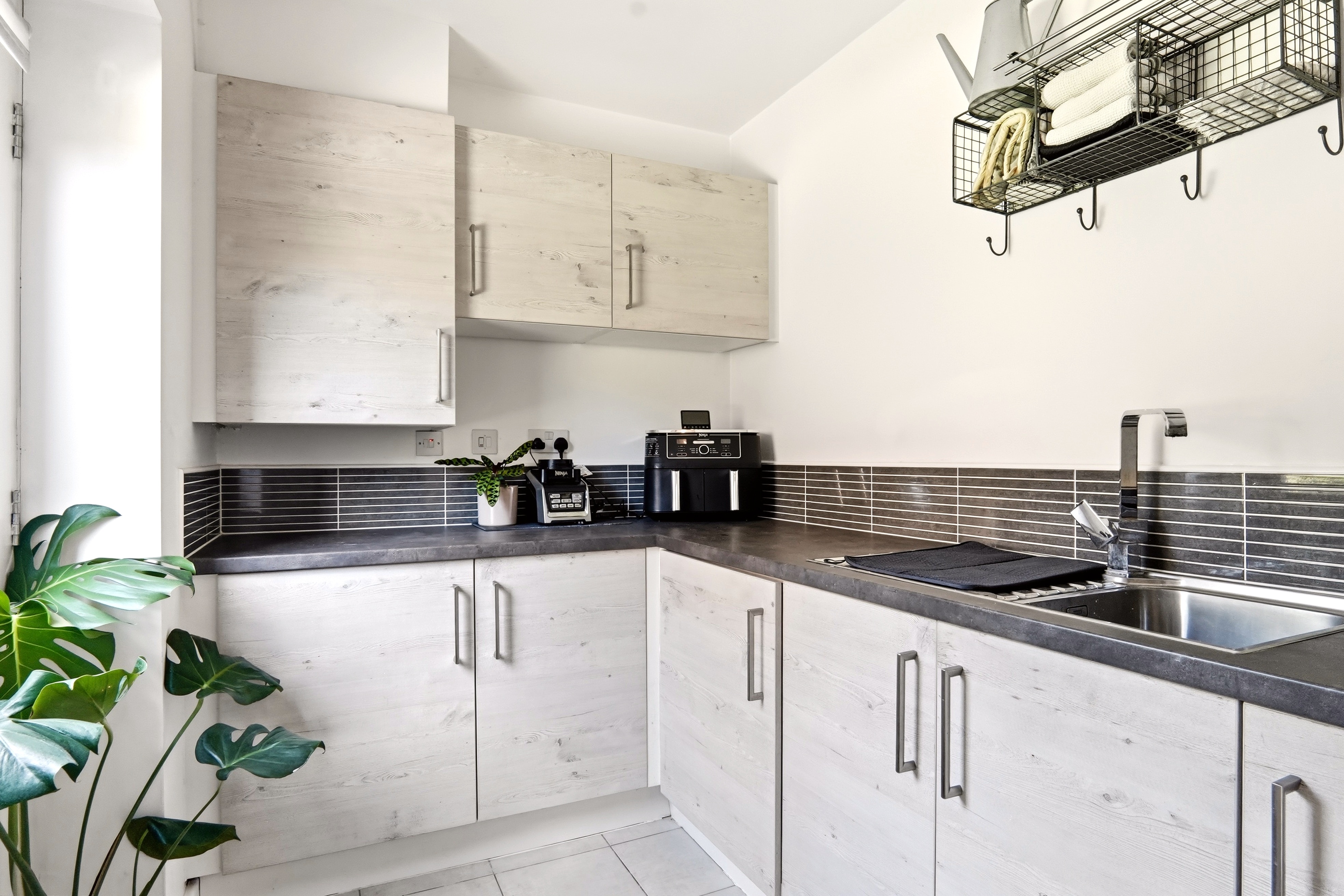 Orion Way, Balby, Doncaster, DN4 - Photo 11