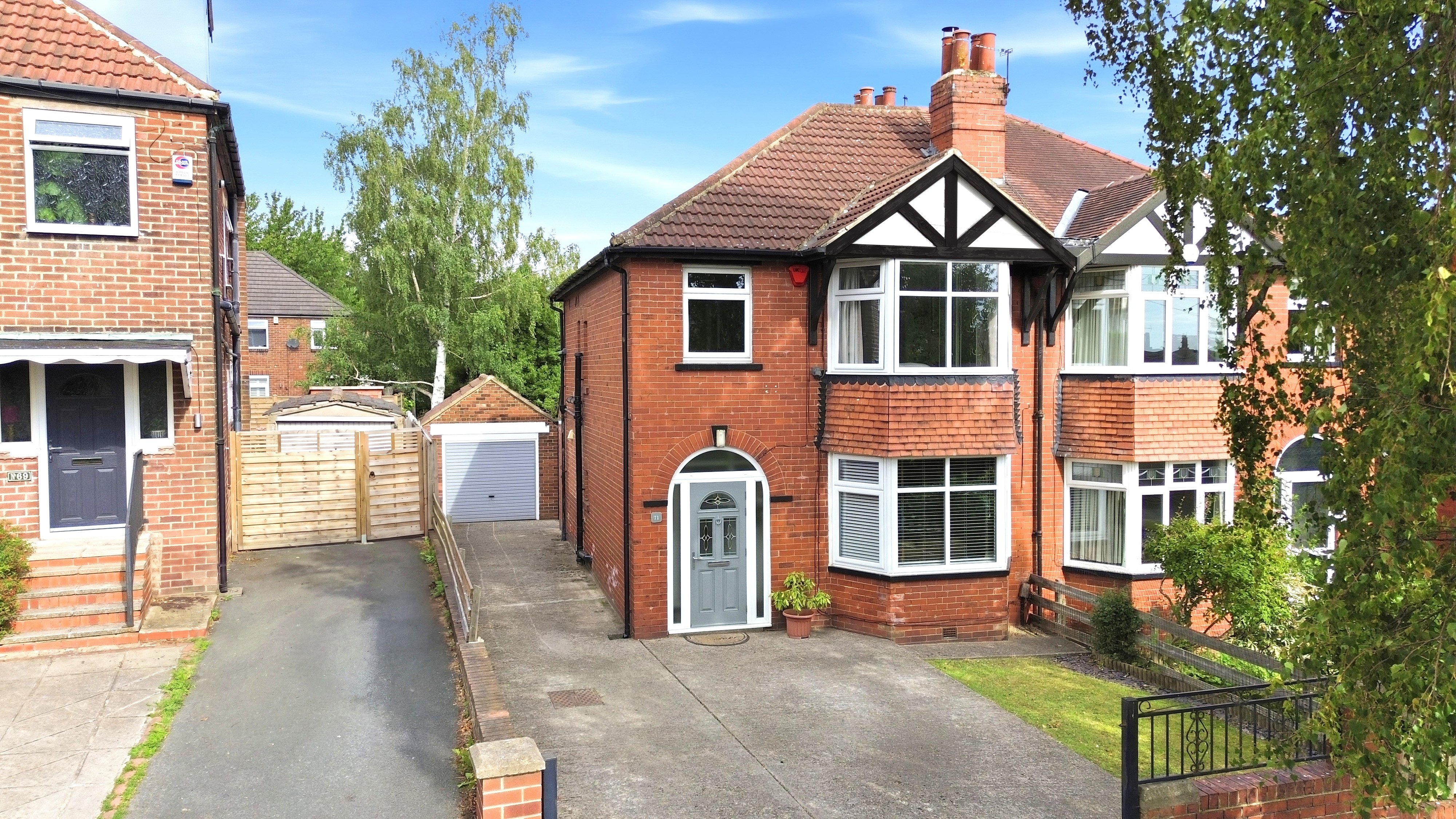 Becketts Park Crescent, Headingley, Leeds, LS6 - Photo 1