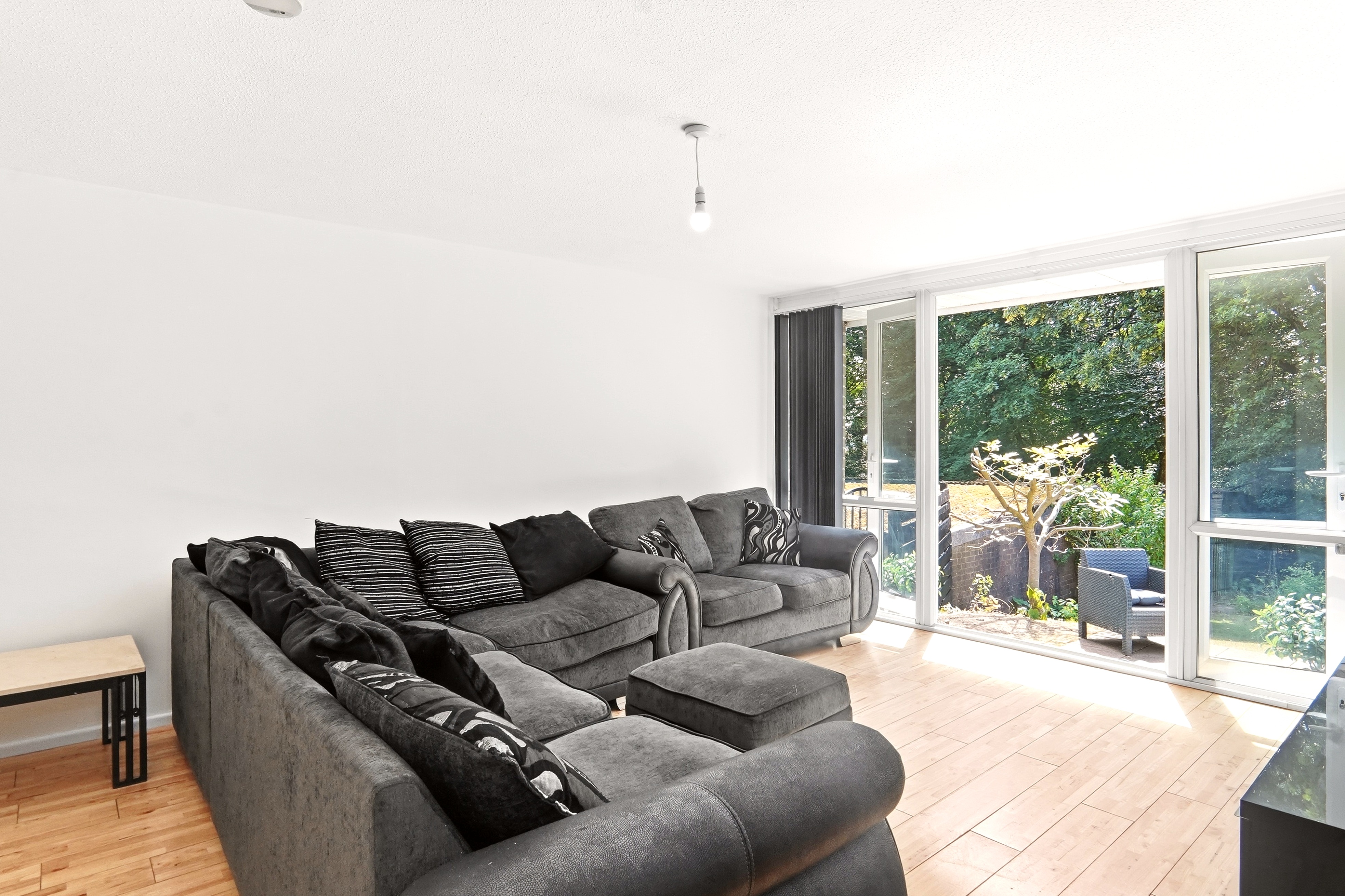 Woodland Court, Well House Road, Gledhow, Leeds, LS8 - Photo 3