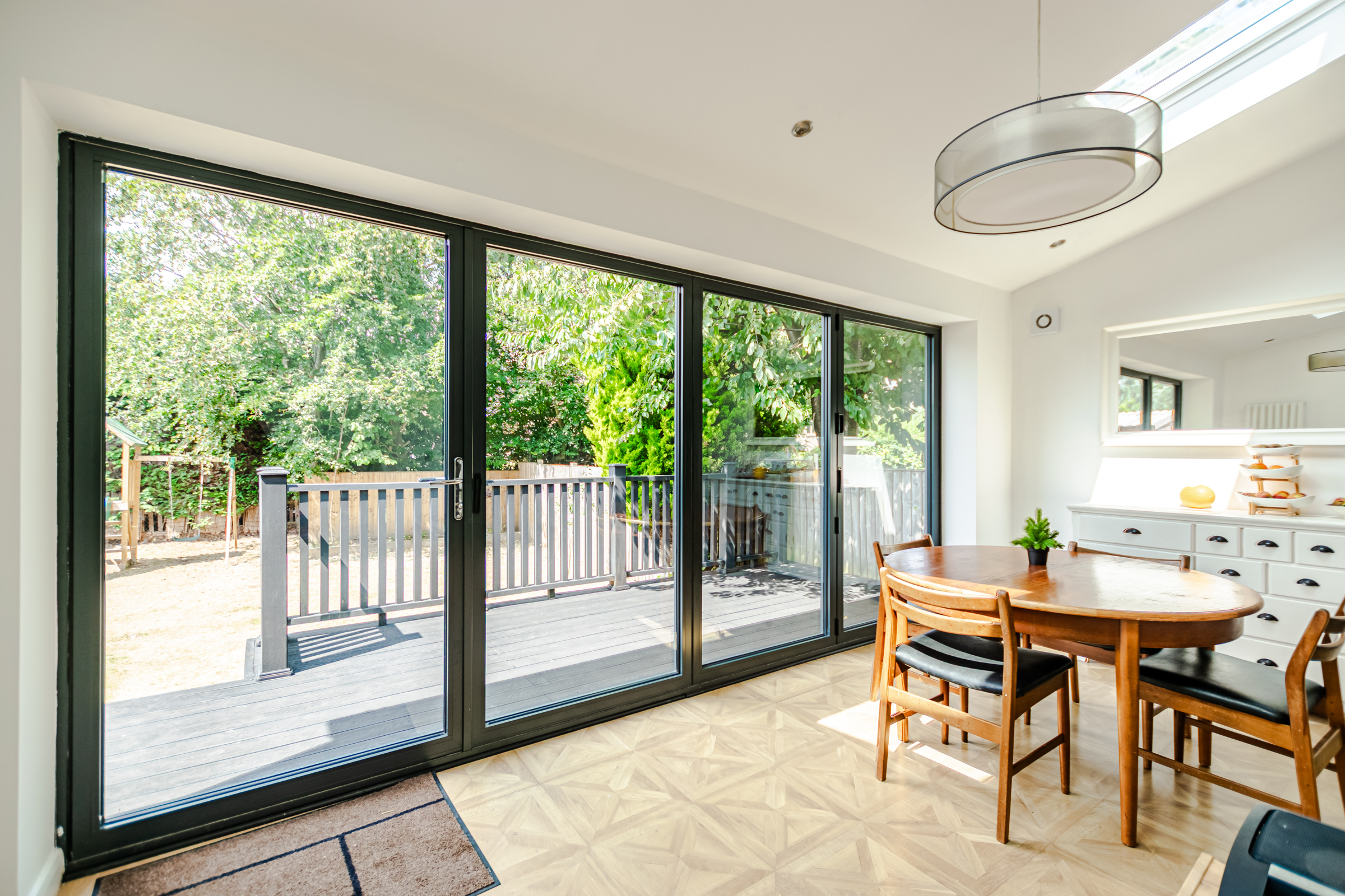 Carr Manor Grove, Moortown, Leeds, LS17 - Photo 5