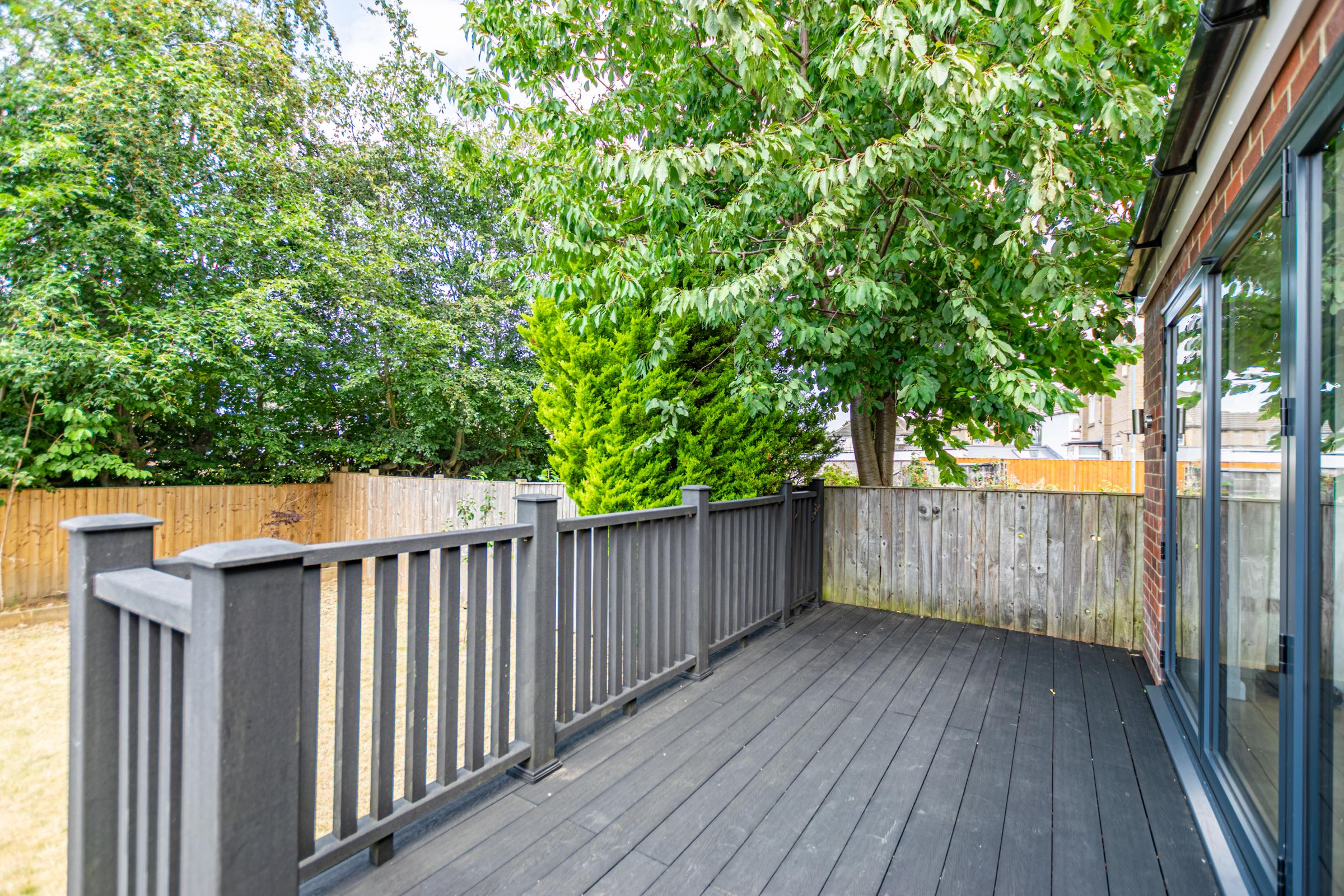 Carr Manor Grove, Moortown, Leeds, LS17 - Photo 24