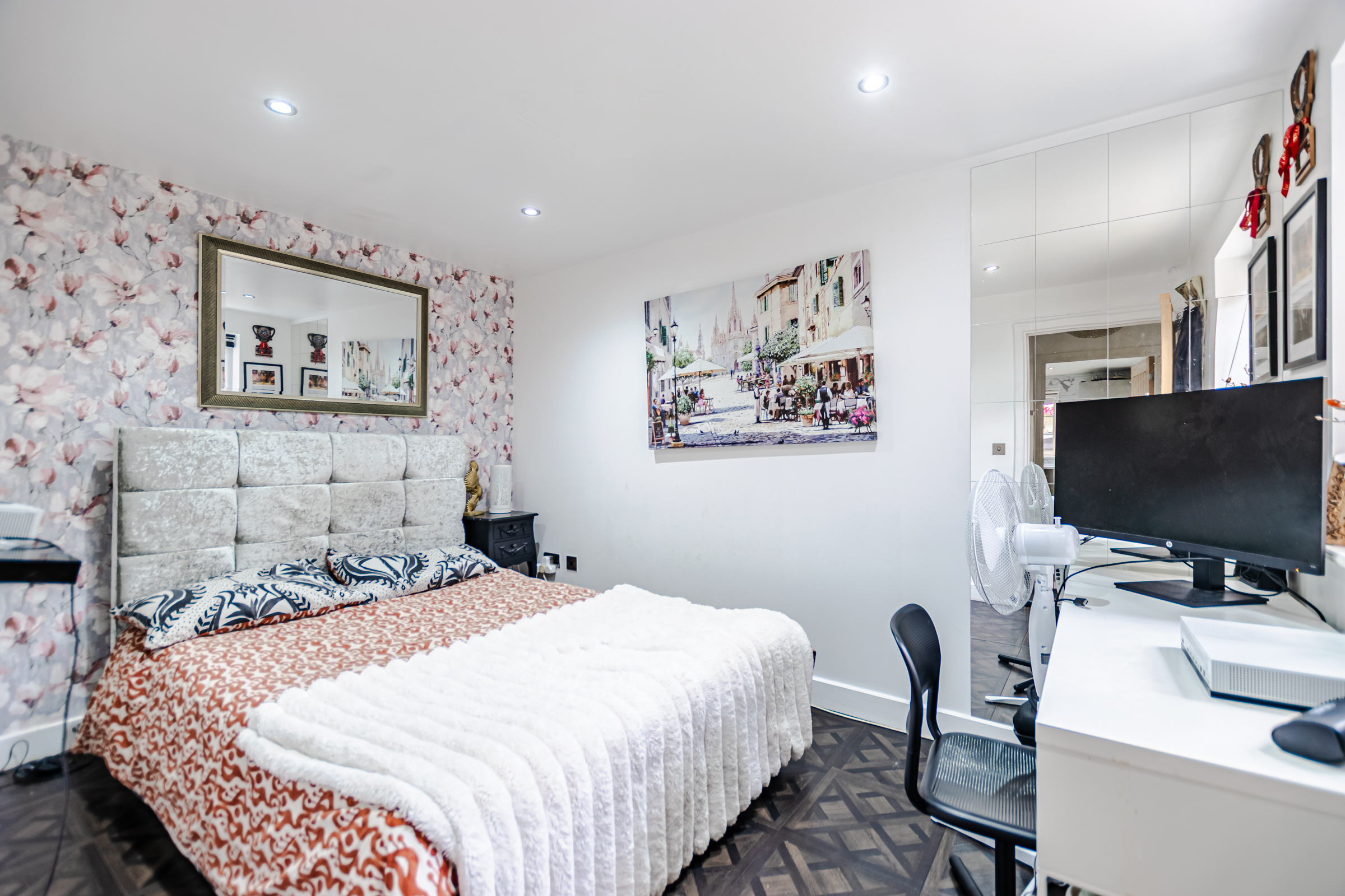 Clapham Avenue, Adel, Leeds, LS16 - Photo 8