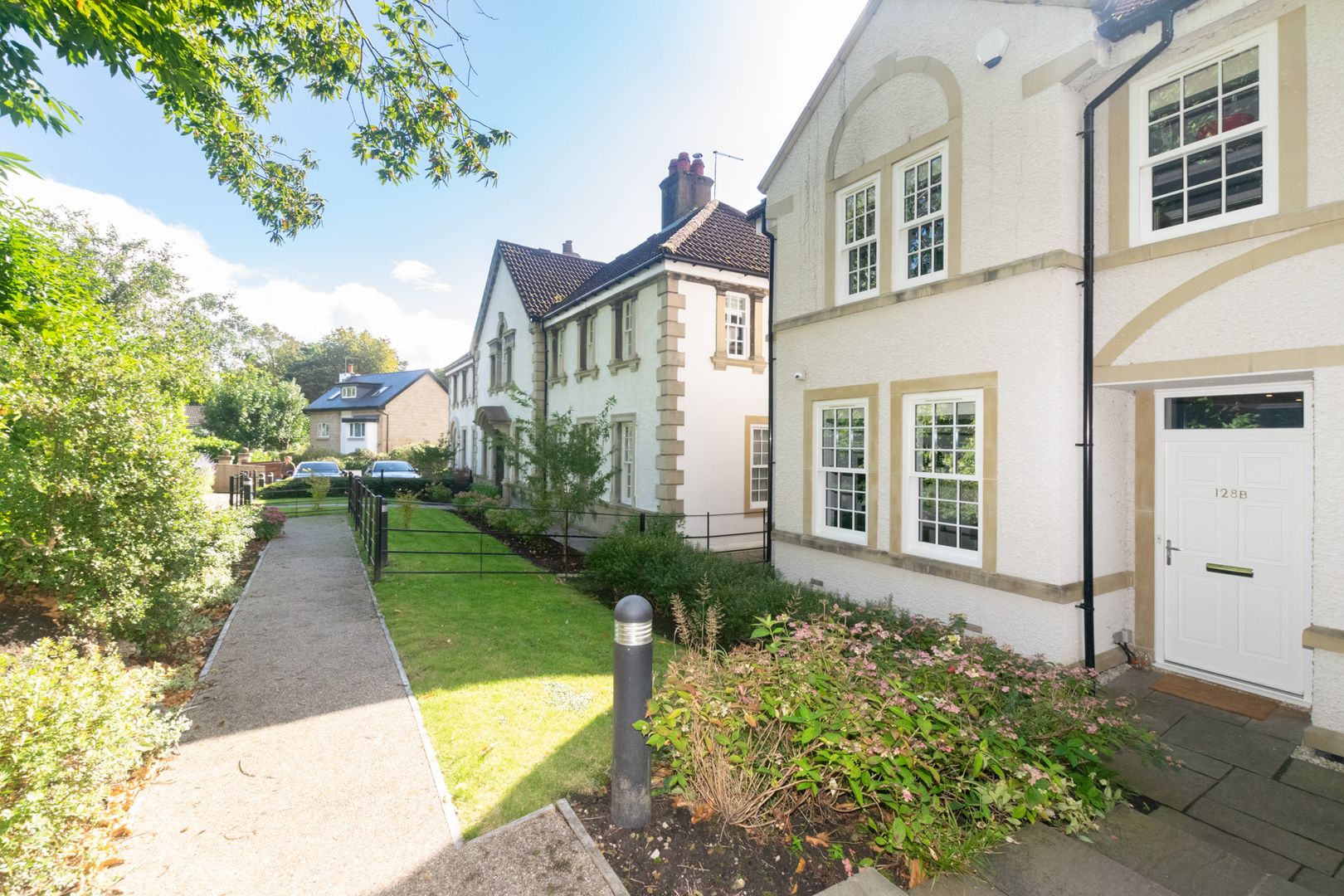 Roundhay, Leeds, LS8 - Photo 27