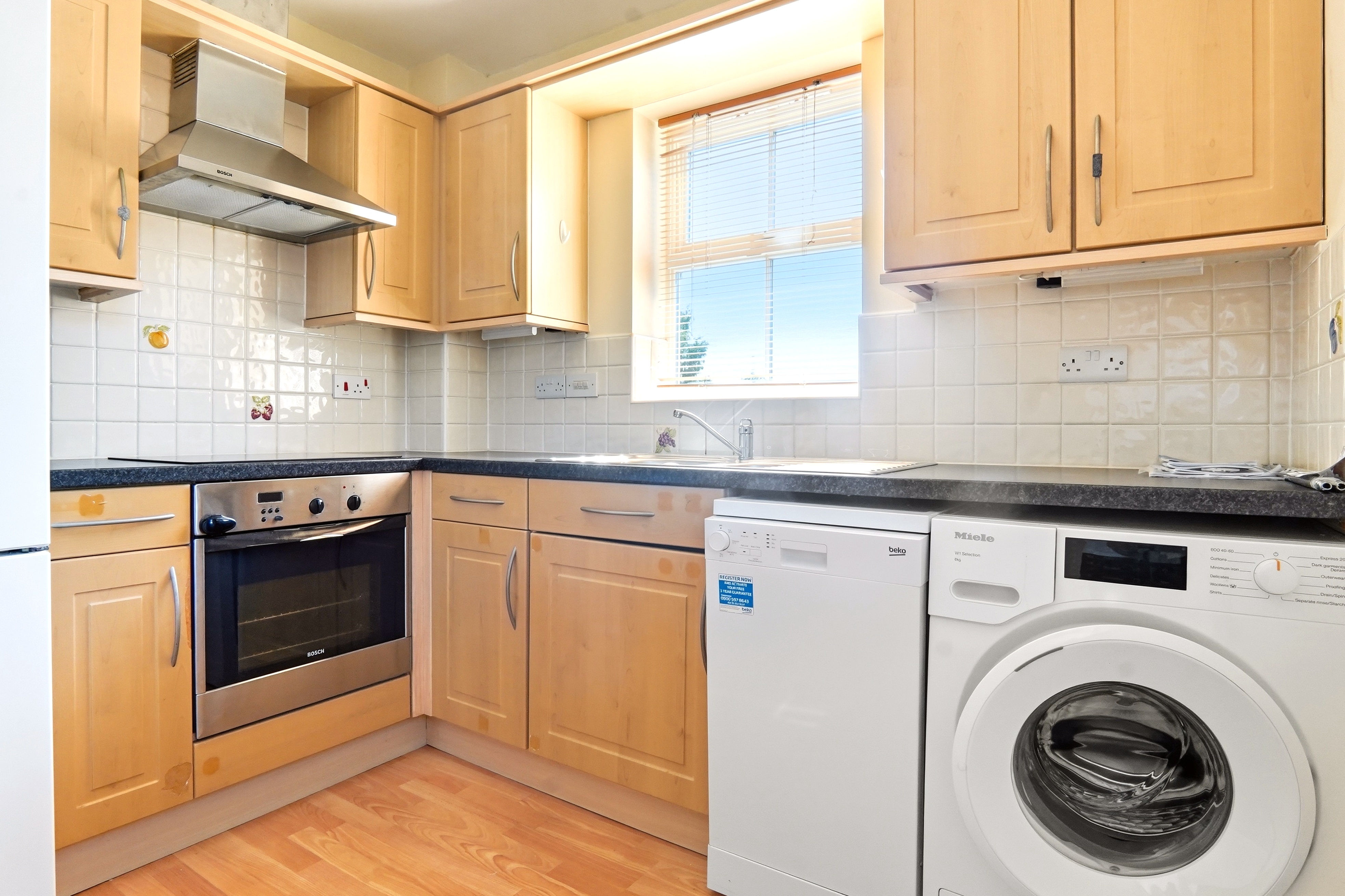 Caraway Court, Meanwood, Leeds, LS6 - Photo 5