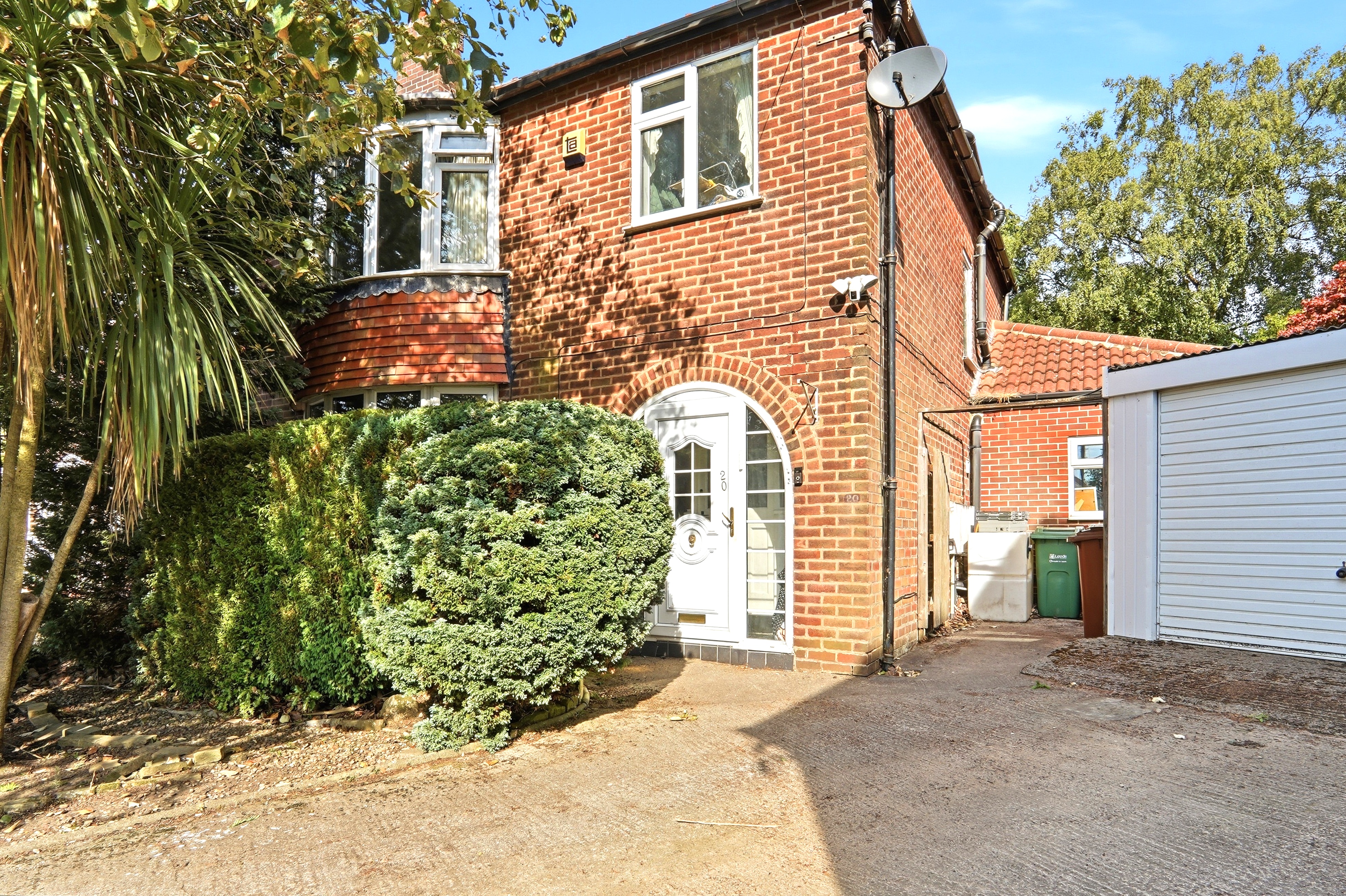 Mount Rise, Alwoodley, Leeds, LS17 - Photo 1