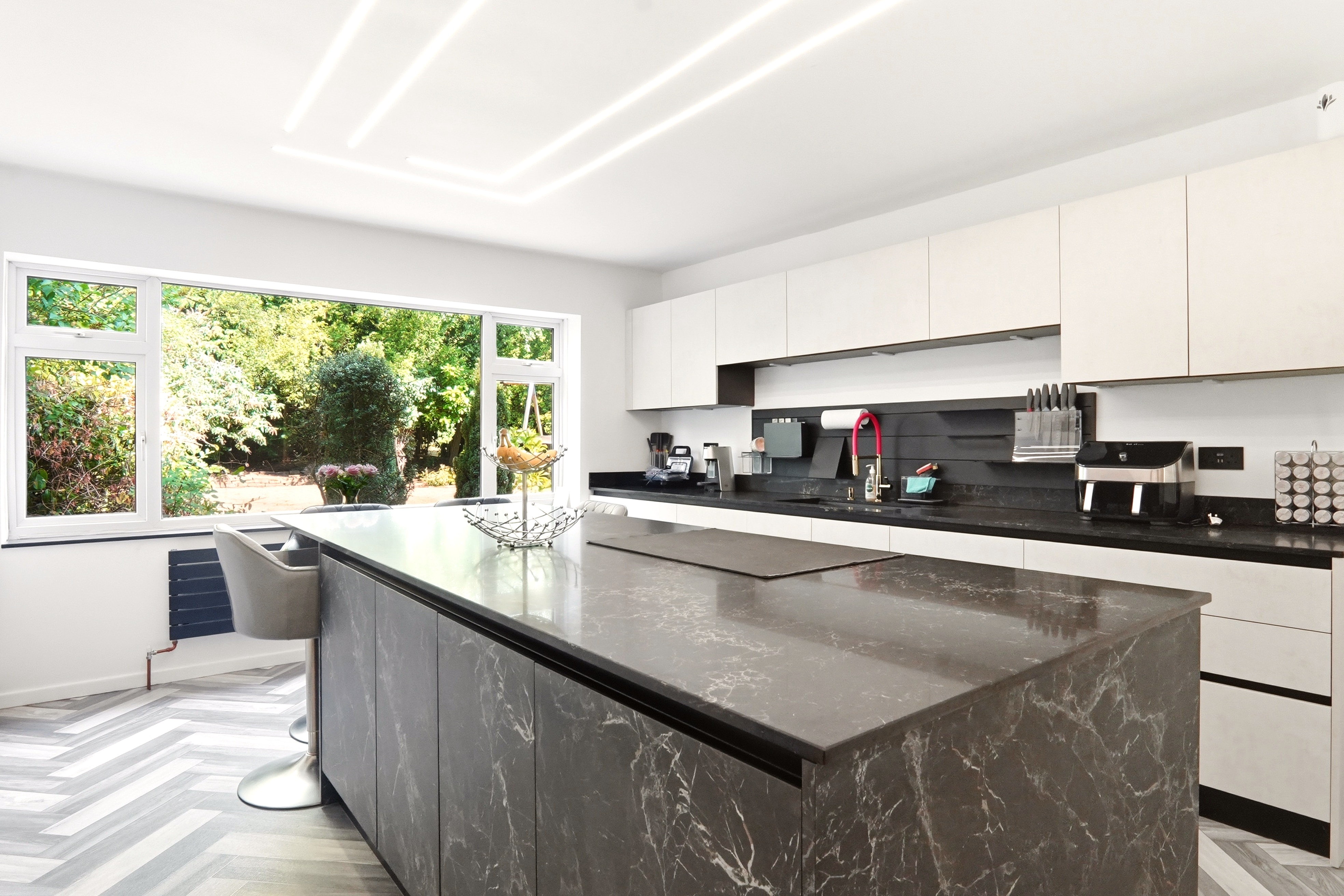 Mount Rise, Alwoodley, Leeds, LS17 - Photo 5