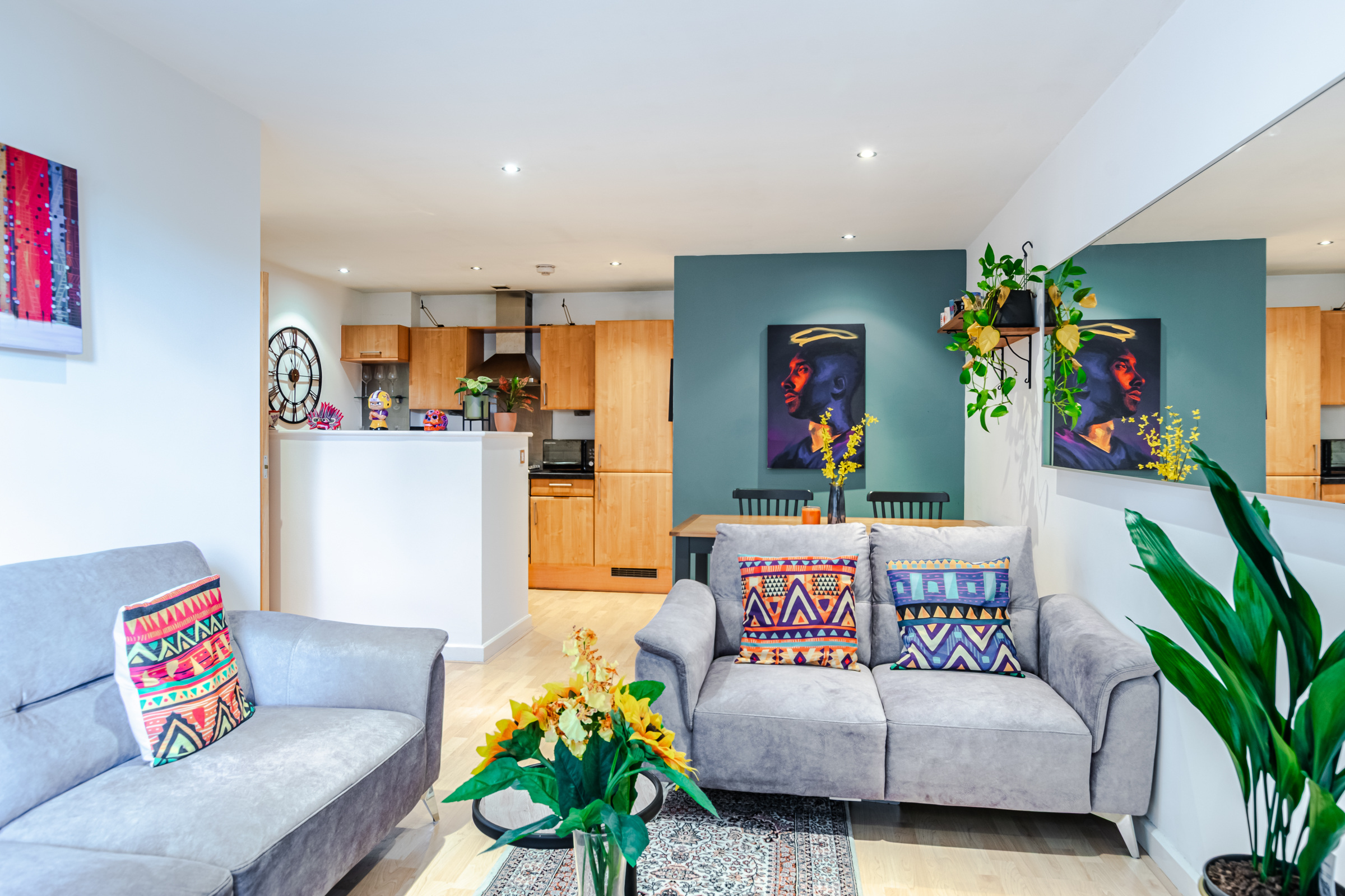 2 Bowman Lane, Leeds, LS10 - Photo 2