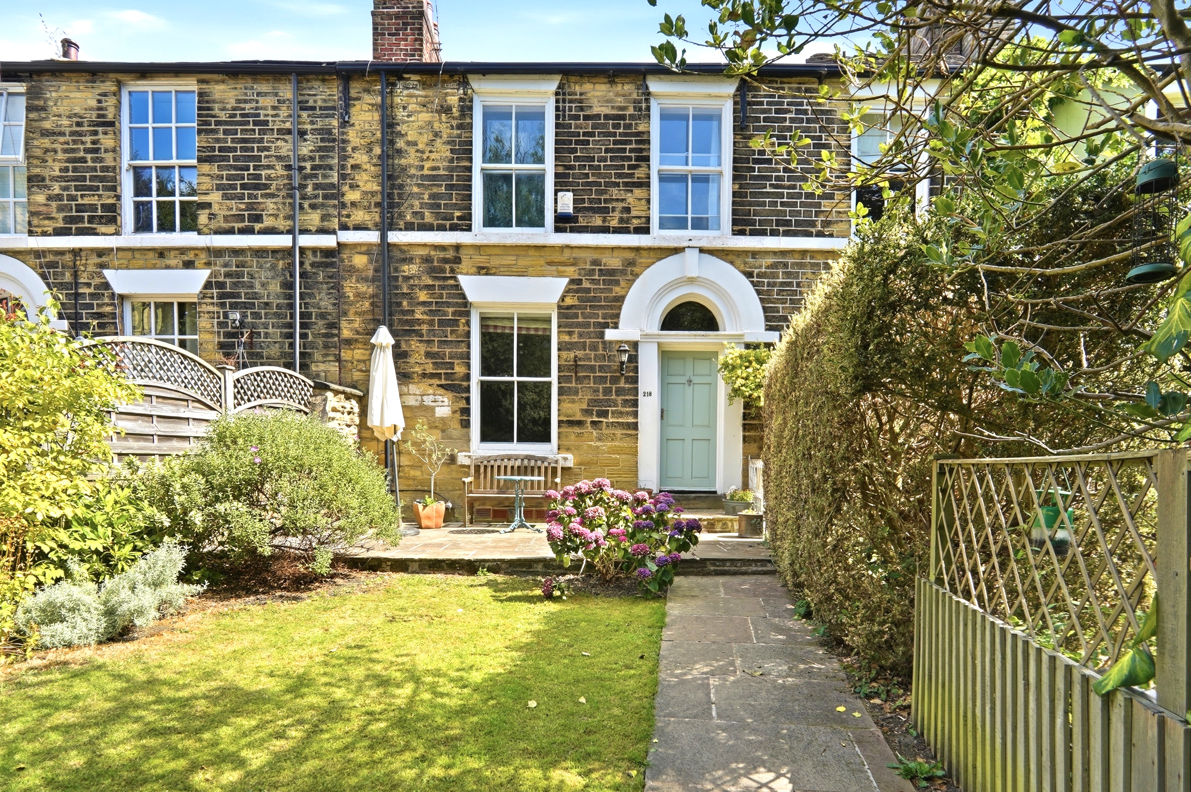 Harrogate Road, Moortown, Leeds, LS7 - Photo 2