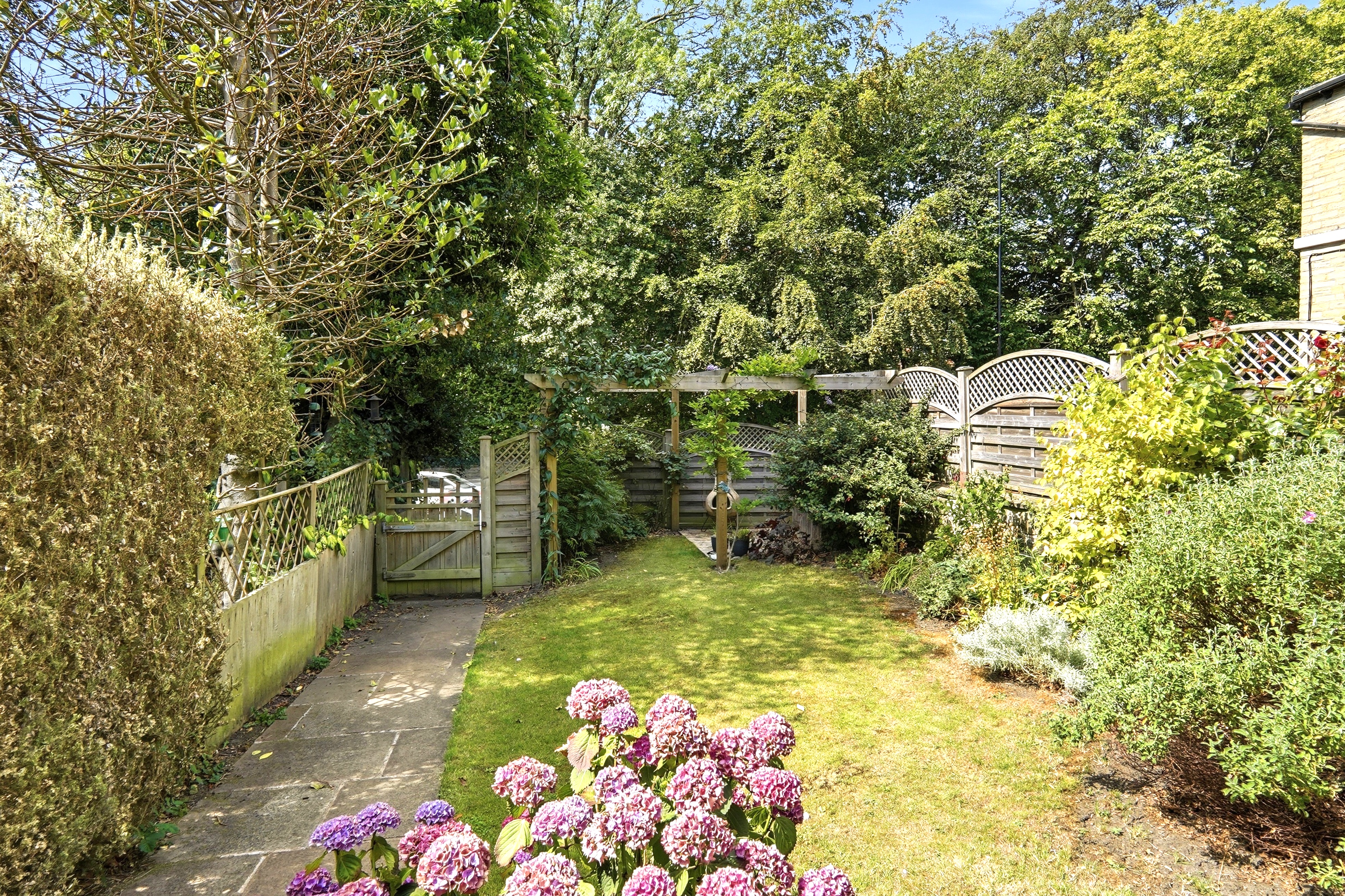 Harrogate Road, Moortown, Leeds, LS7 - Photo 22