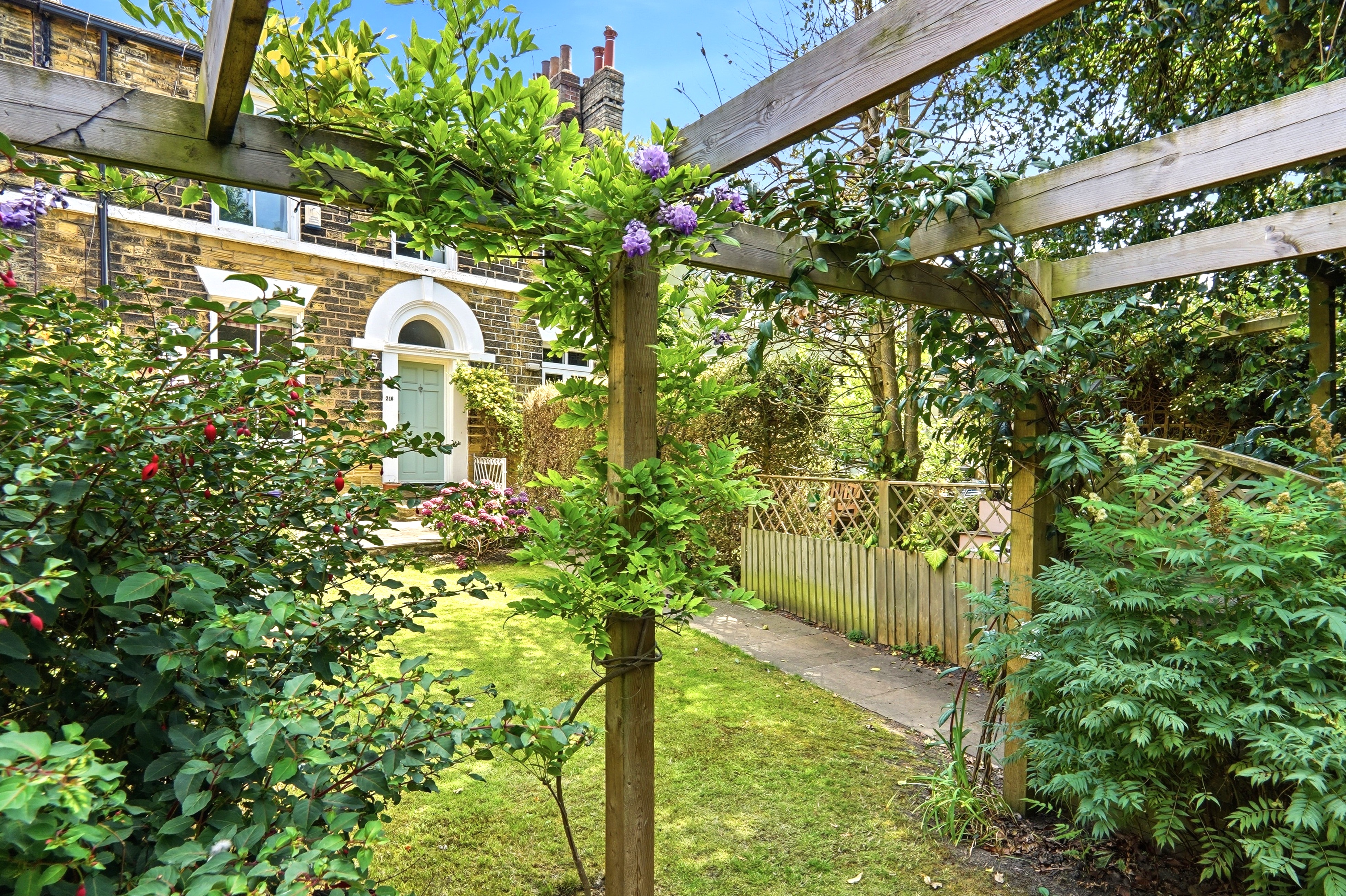Harrogate Road, Moortown, Leeds, LS7 - Photo 18