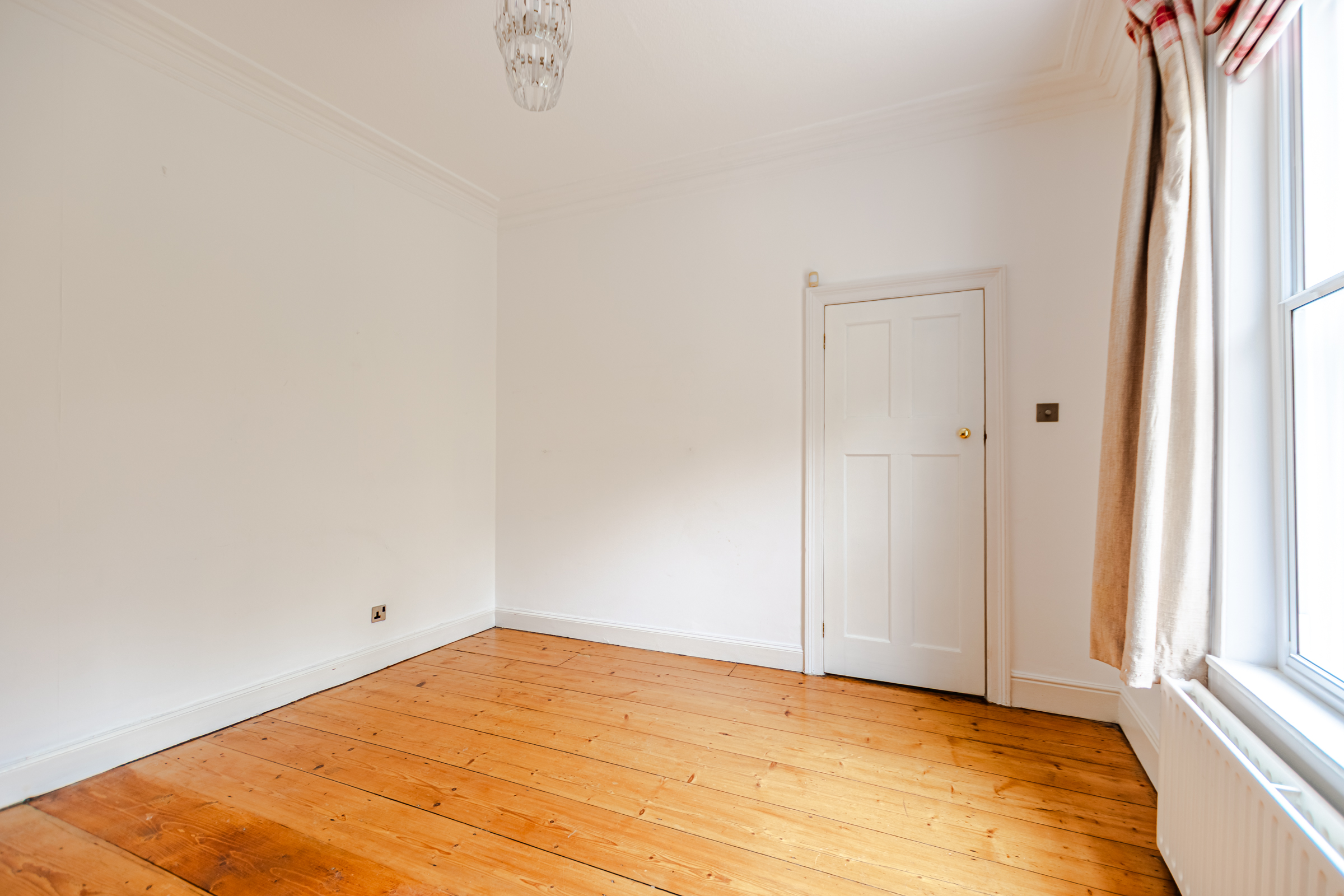 Harrogate Road, Moortown, Leeds, LS7 - Photo 5