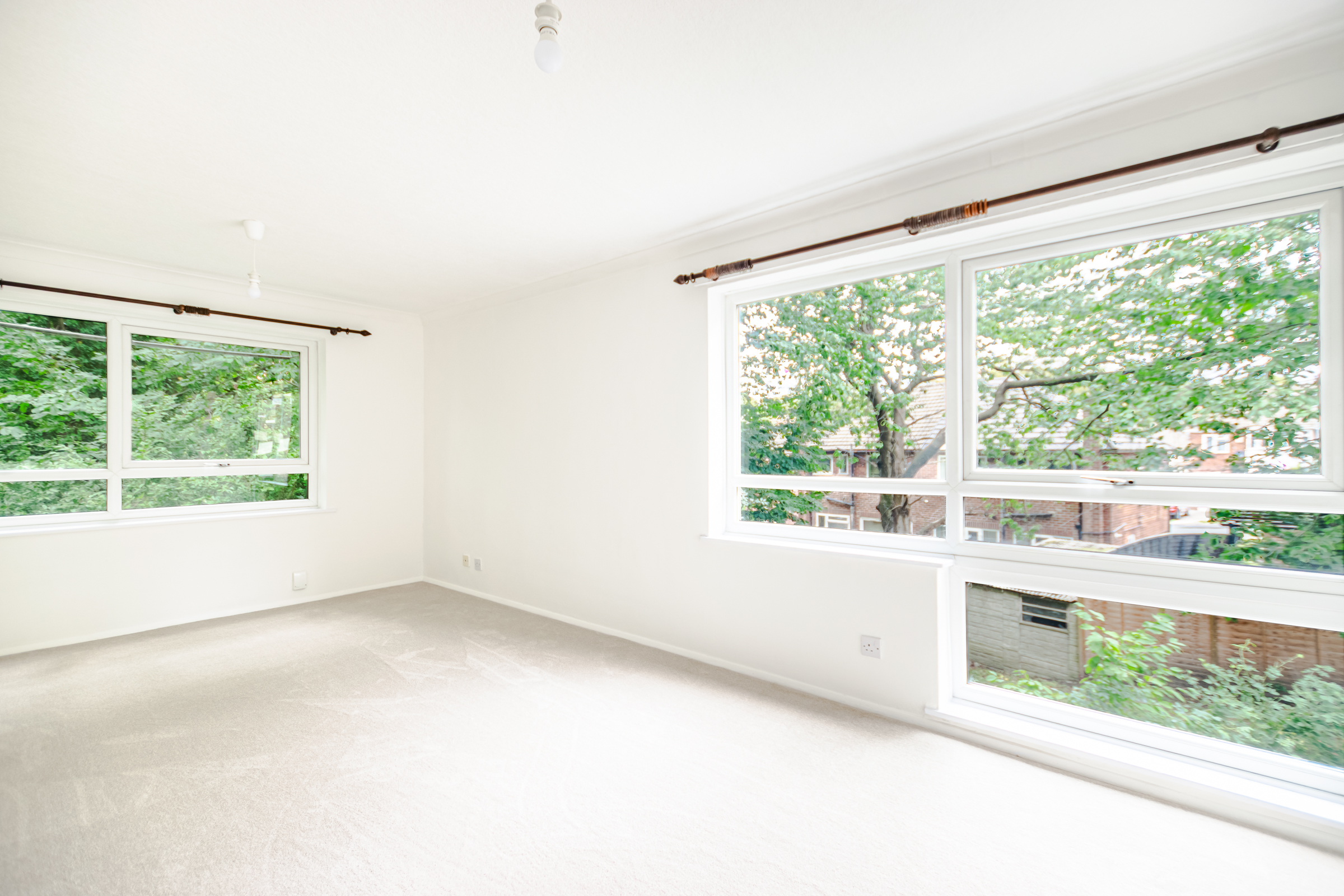 Newton Road, Newton Park Court, Potternewton, Leeds, LS7 - Photo 2