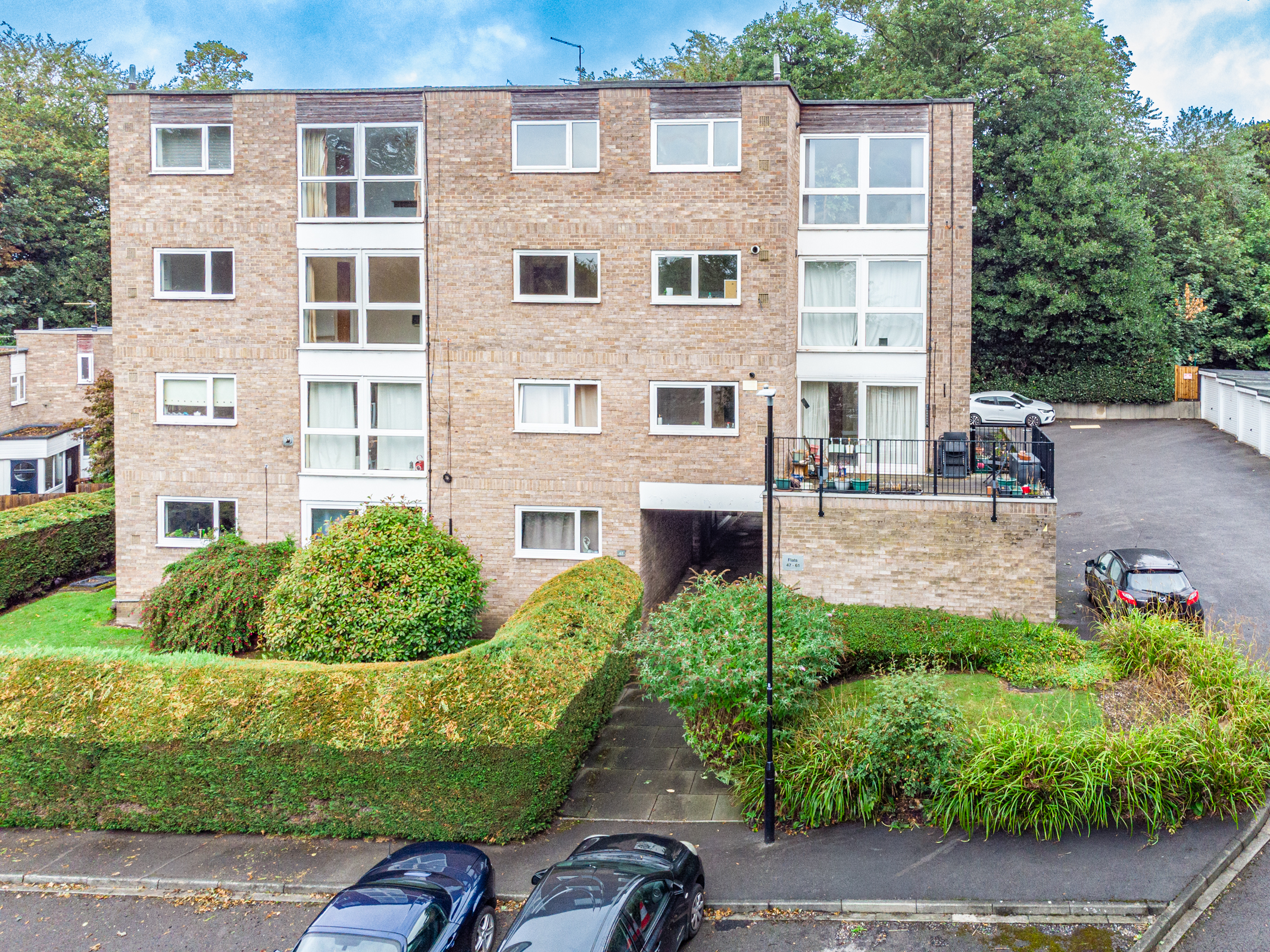 Gledhow Wood Close, Gledhow, Leeds, LS8 - Photo 1