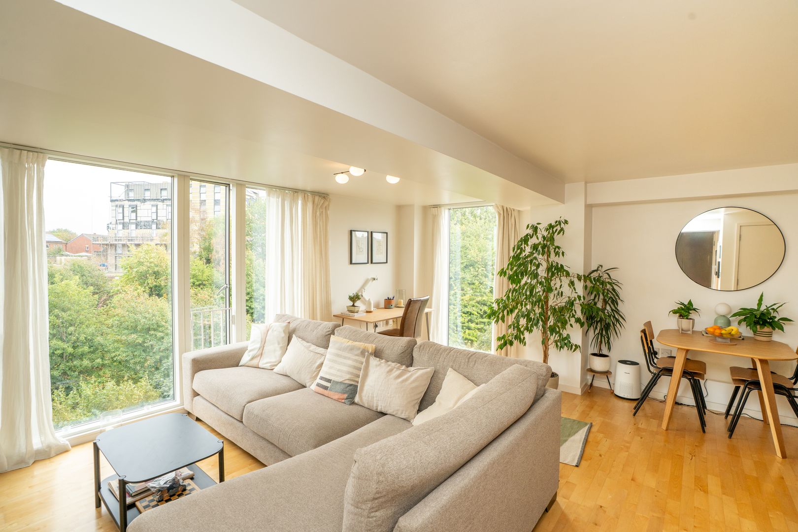 Saxton, The Avenue, Leeds, LS9 - Photo 1