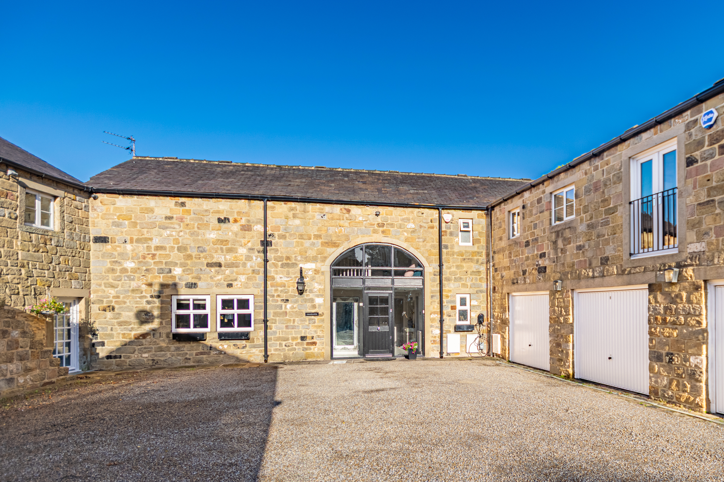 King Lane, King Lane Farm, Leeds, LS17 - Photo 36