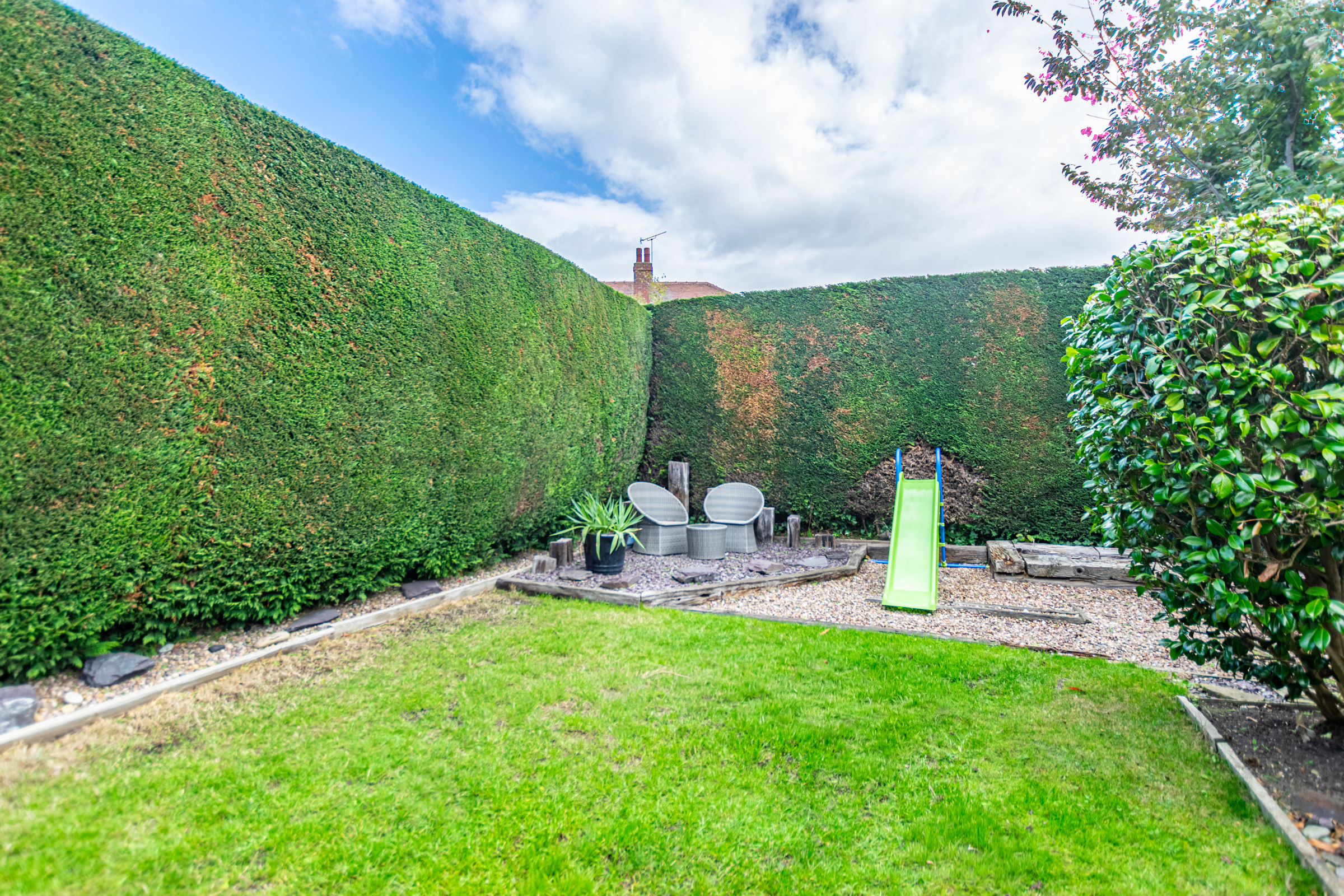 Bentcliffe Drive, Moor Allerton, Leeds, LS17 - Photo 23