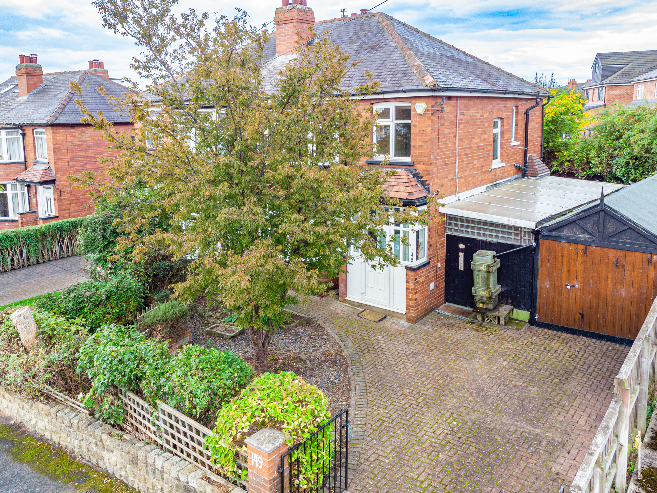 Montagu Avenue, Roundhay, Leeds, LS8 - Photo 1