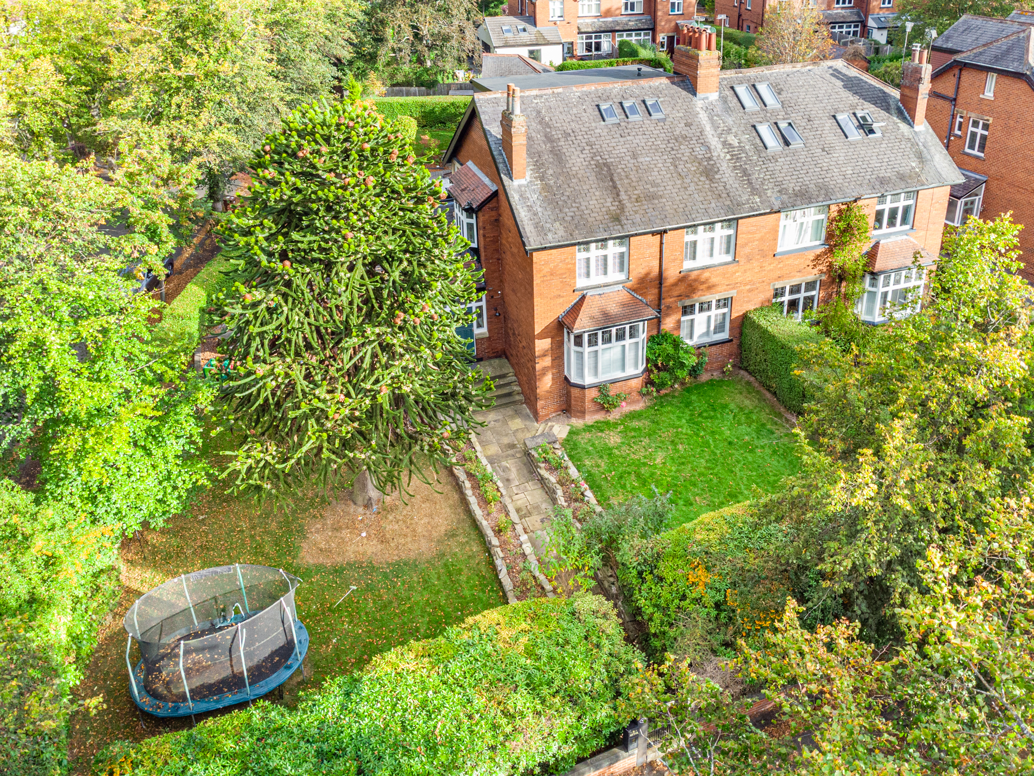 North Park Avenue, Lidgett Park, Leeds, LS8 - Photo 1