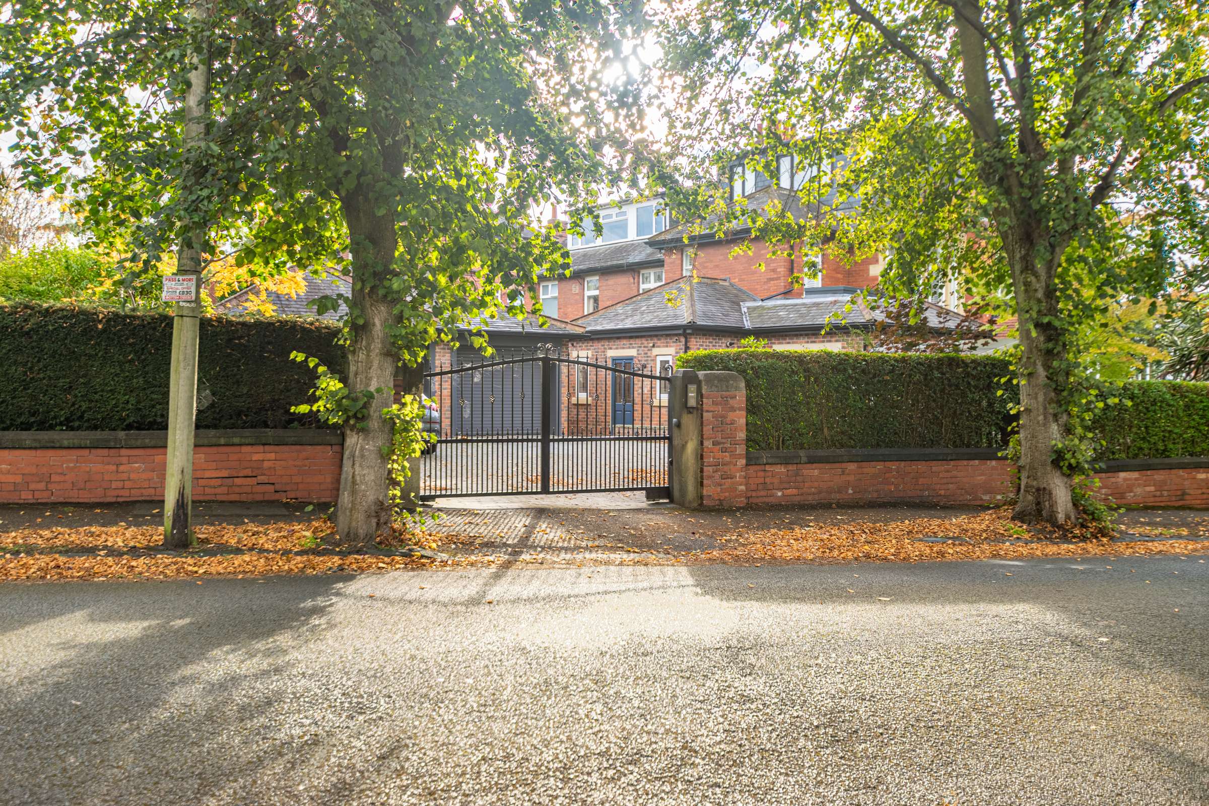 North Park Avenue, Lidgett Park, Leeds, LS8 - Photo 45