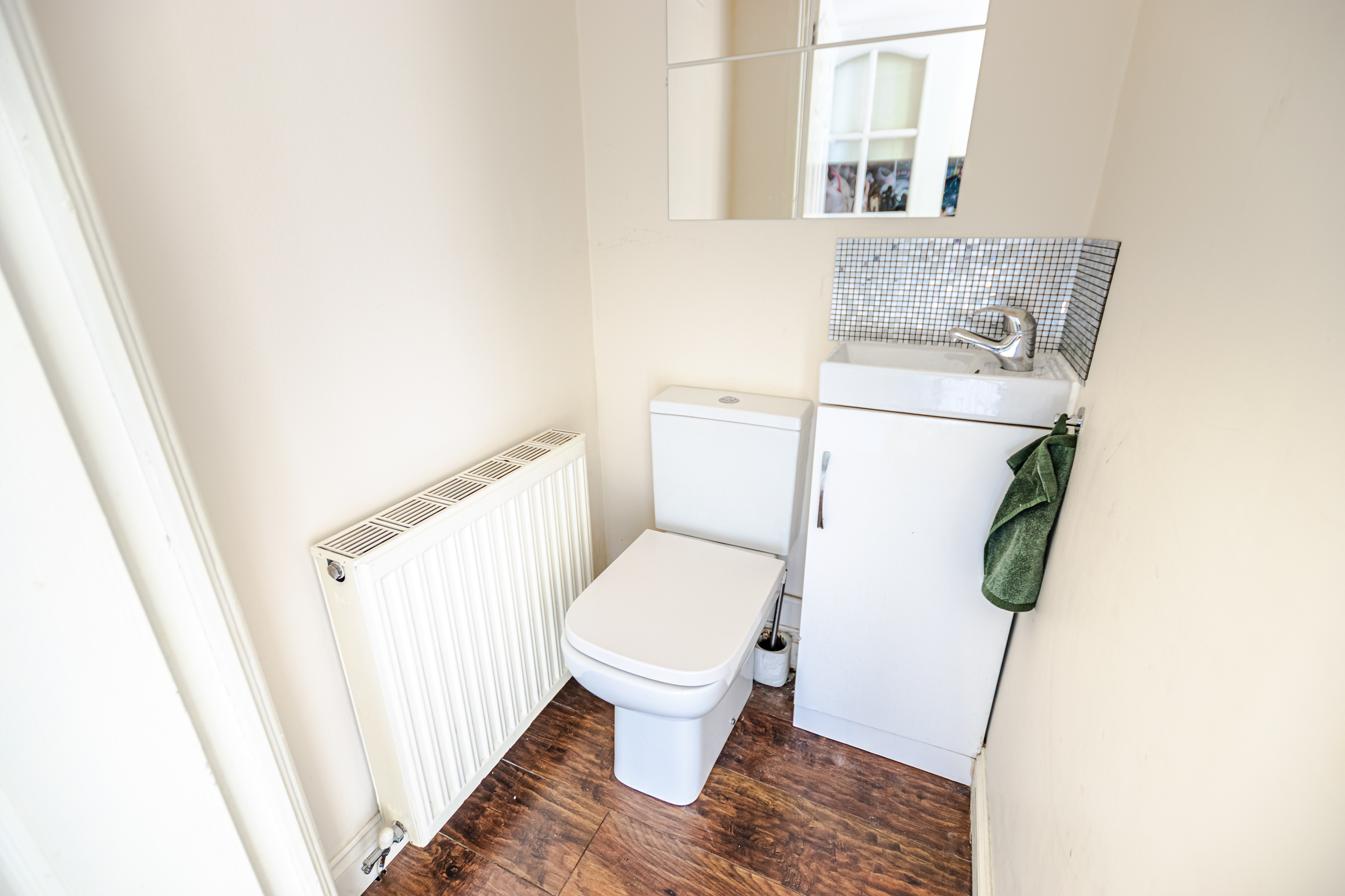 Westwinn Garth, Whinmoor, Leeds, LS14 - Photo 12