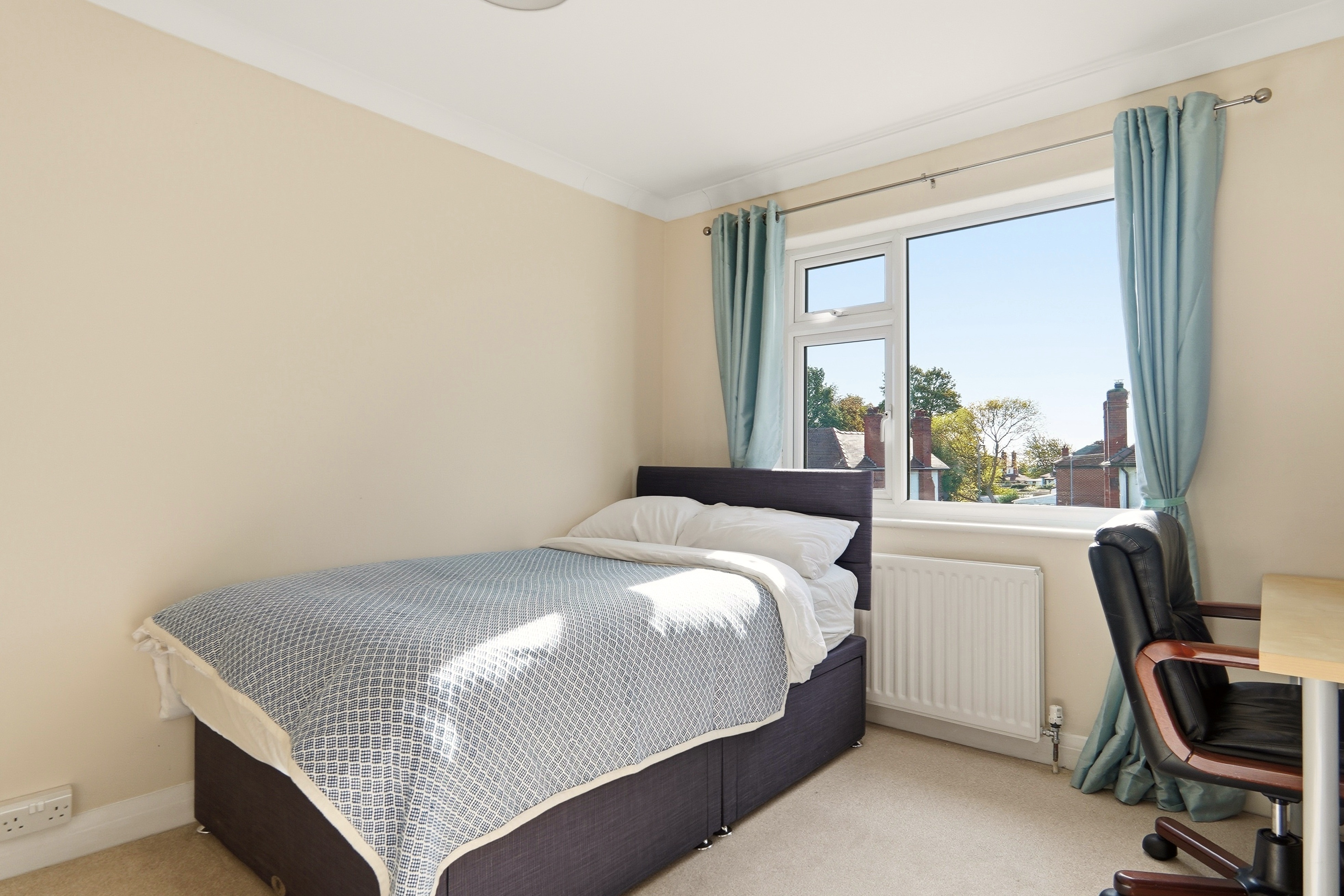Henconner Crescent, Chapel Allerton, Leeds, LS7 - Photo 11