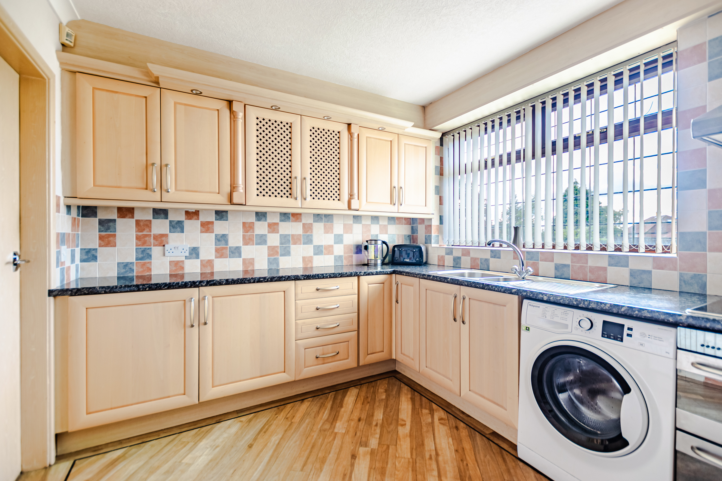 Barnswick View, Cookridge, Leeds, LS16 - Photo 9