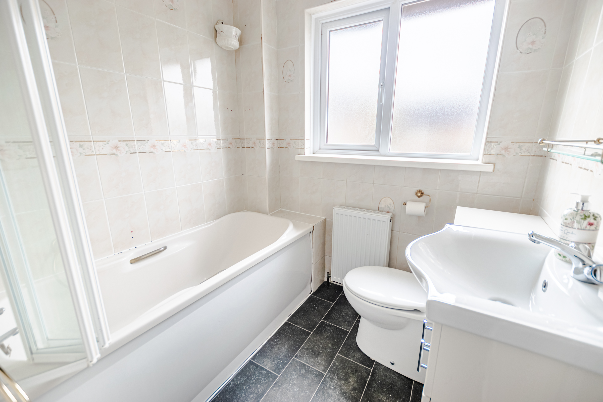 Hazel Avenue, Whinmoor, Leeds, LS14 - Photo 12