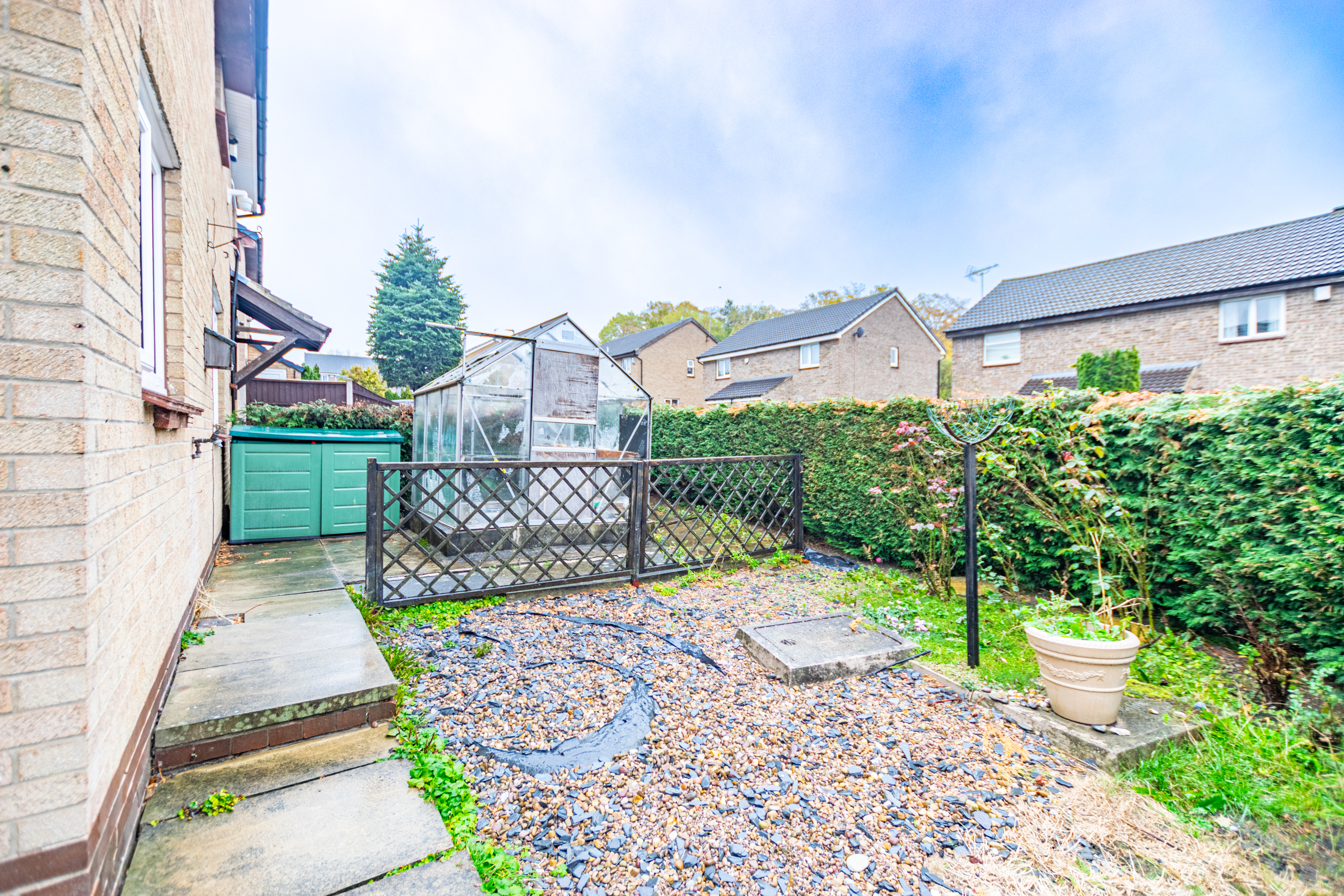 Hazel Avenue, Whinmoor, Leeds, LS14 - Photo 15