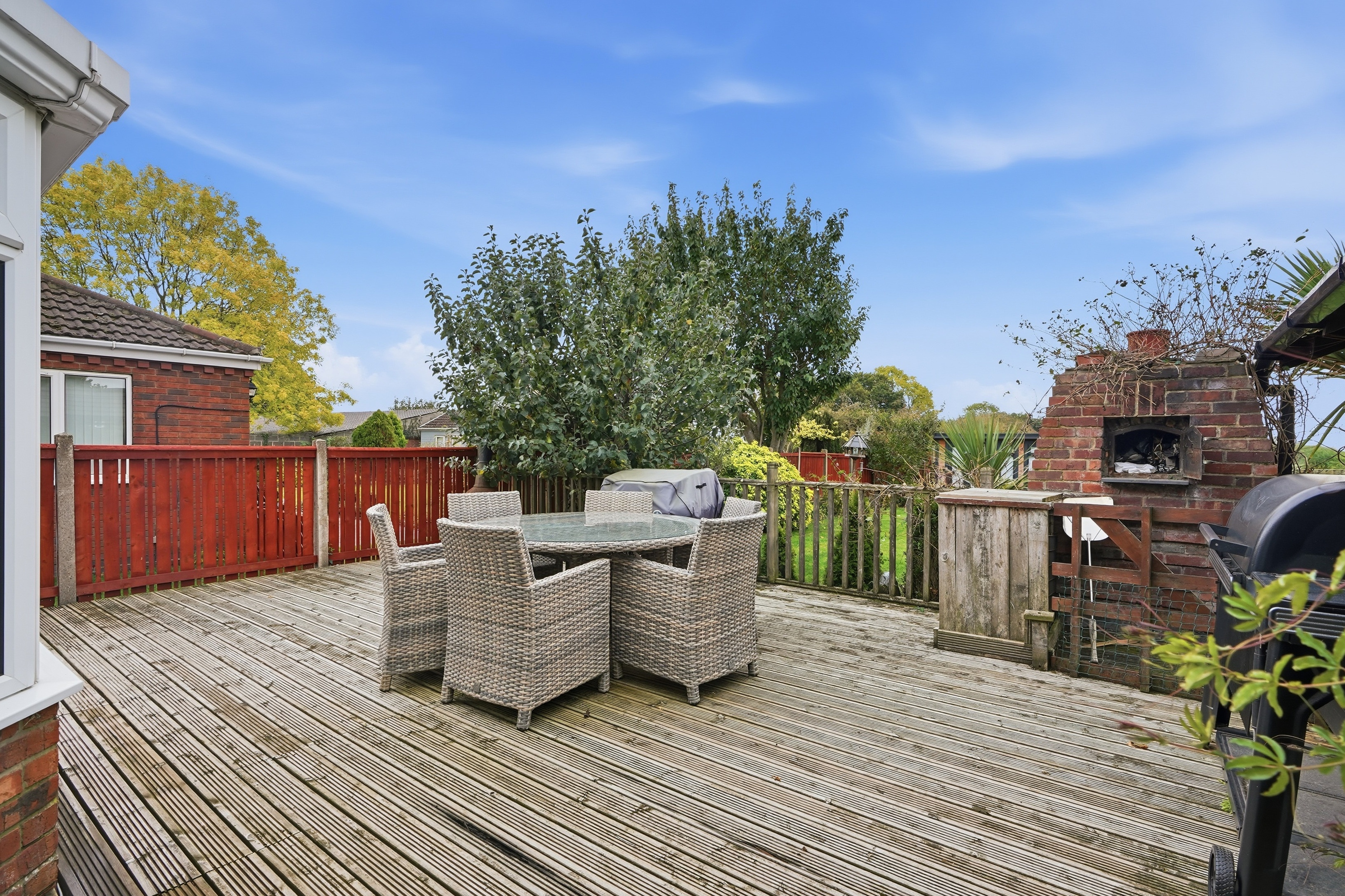 Main Street, Pollington, DN14 - Photo 57