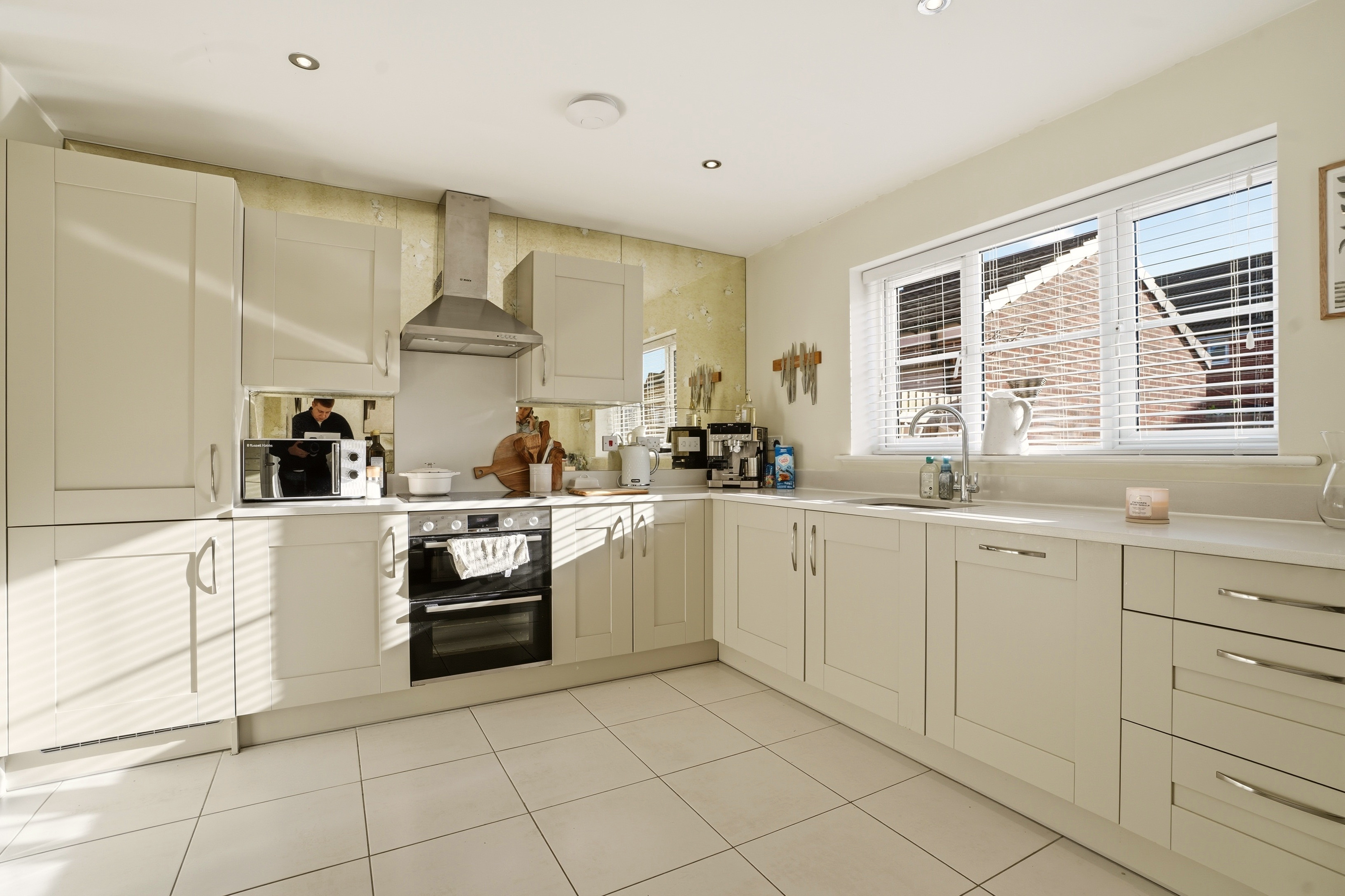 Crimson Drive, Hatfield, Doncaster, DN7 - Photo 3