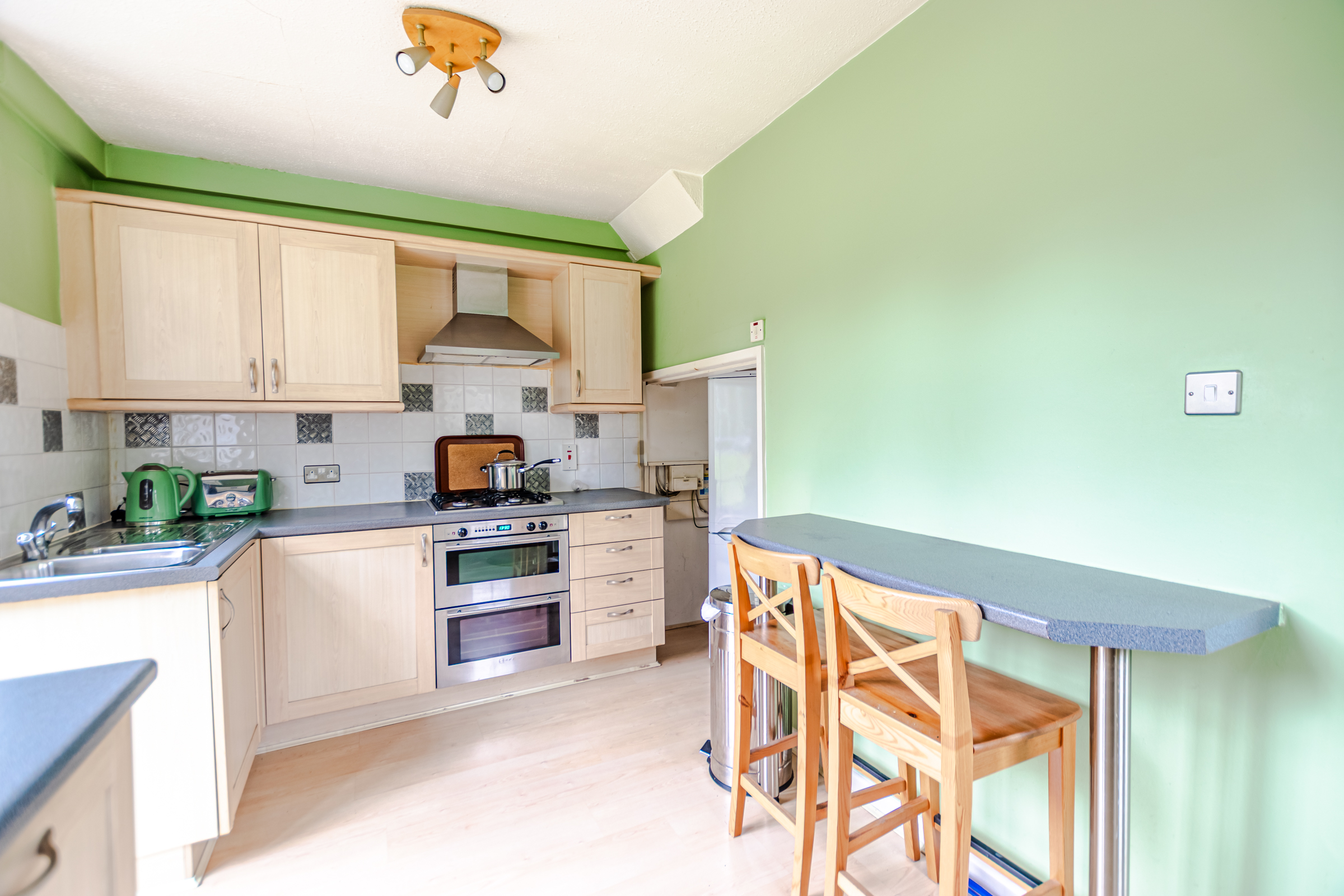 Roxholme Grove, Chapeltown, Leeds, LS7 - Photo 3